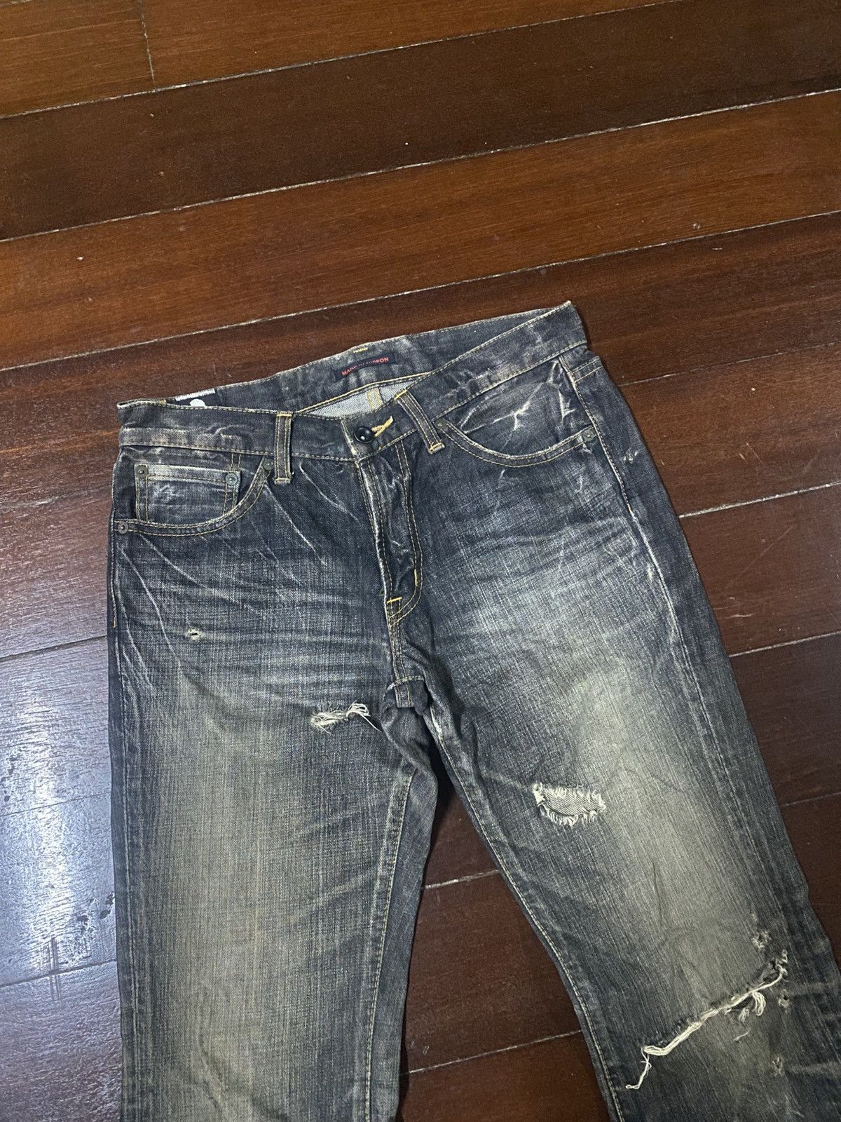 If Six Was Nine Fire BLUEWAY flare distressed mud wash dirty jeans Size US 31 - 6 Thumbnail