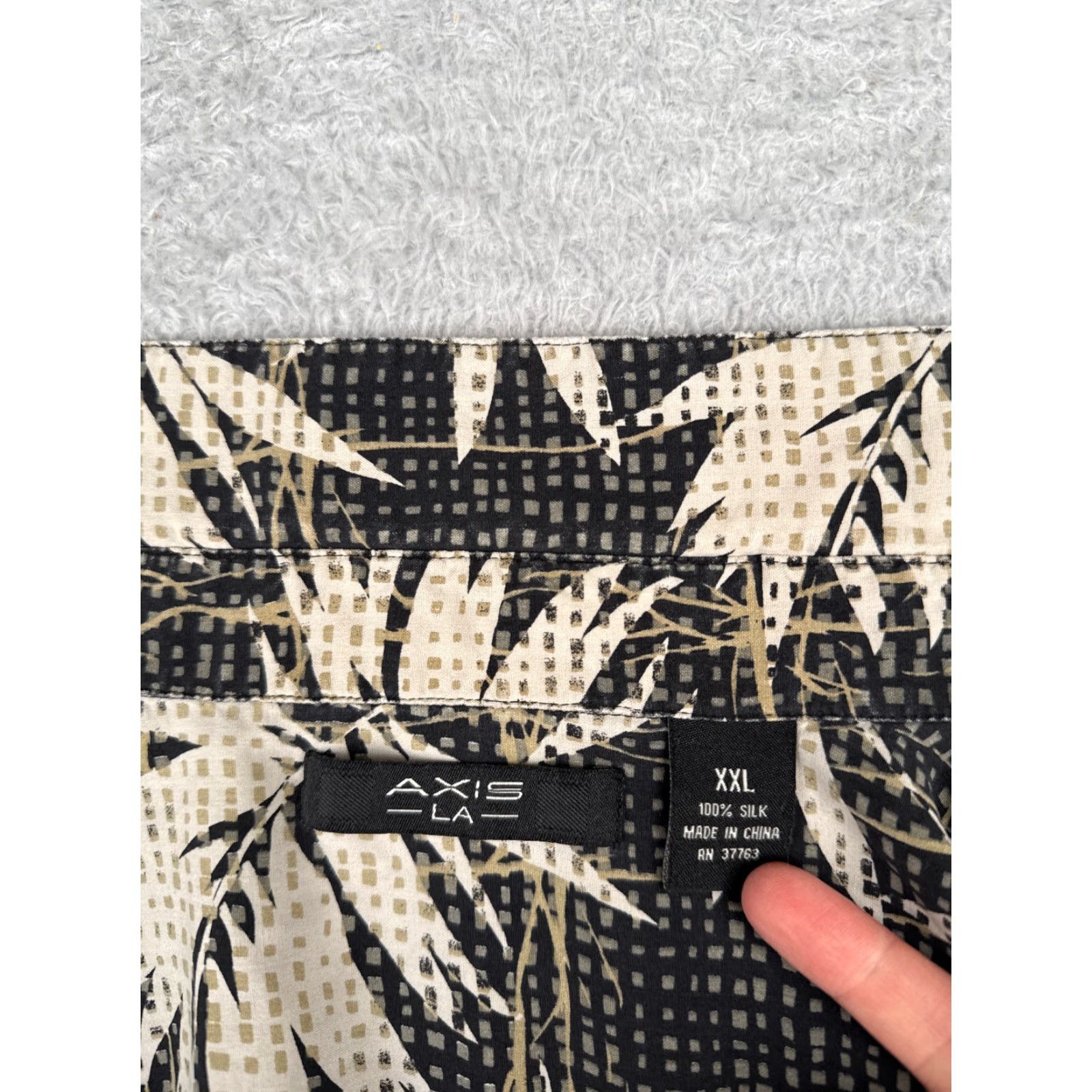 Vintage Axis LA Shirt Men 2XL Black Silk Floral Palm Leaf Hawaiian Aloha Beach Vacation Resort 100% Silk Button-Up Size US XXL / EU 58 / 5 - 3 Thumbnail