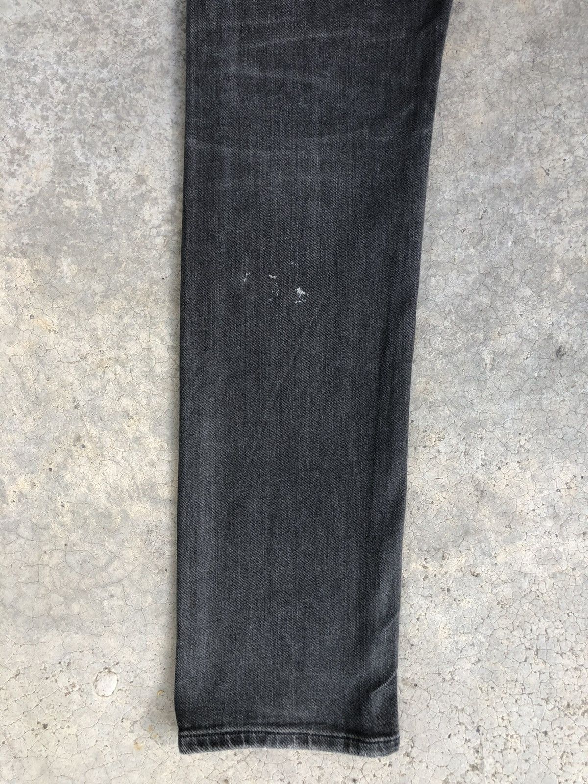 Jun Takahashi Undercover x Uniqlo Distressed Skinny Jeans Size US 31 - 11 Thumbnail