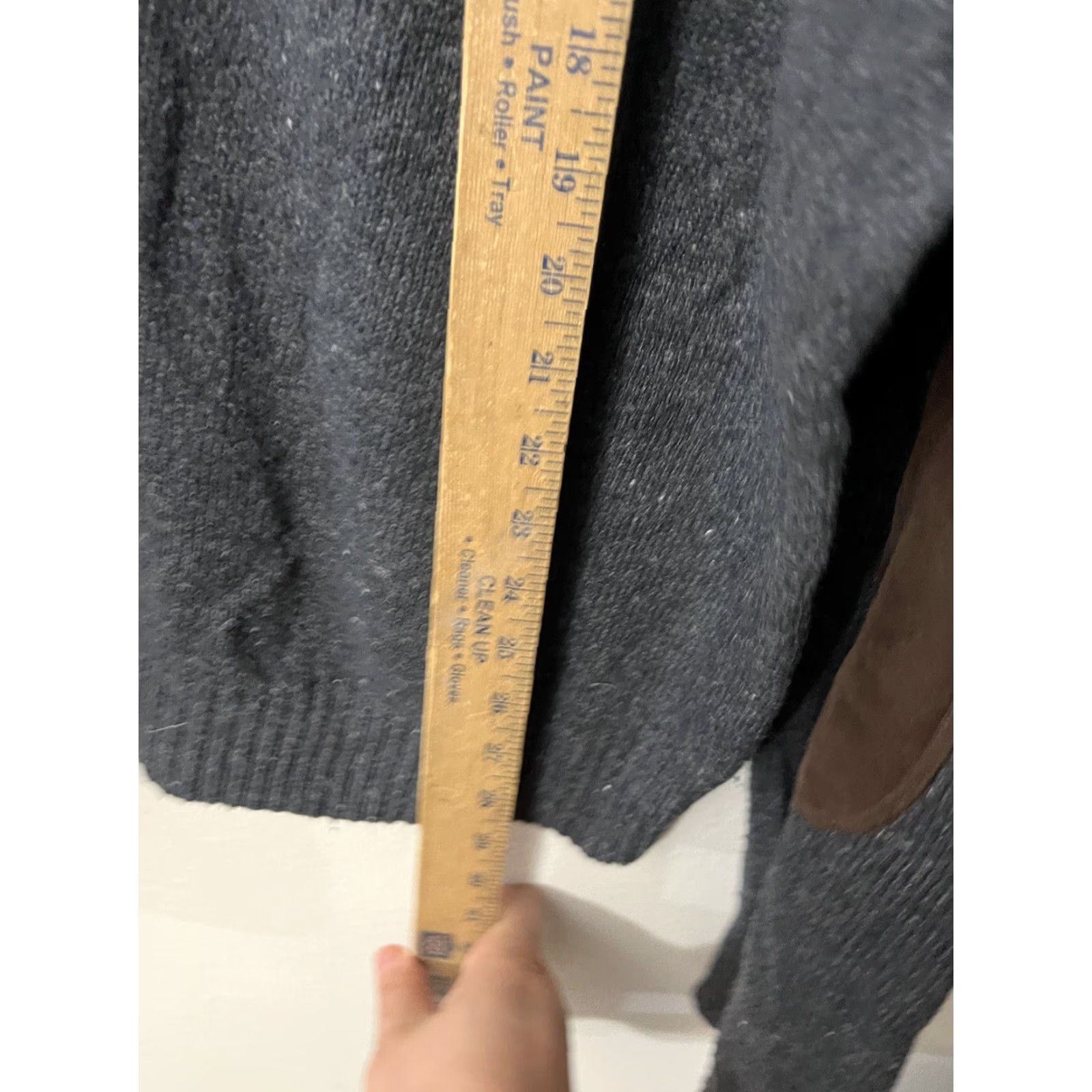Perry Ellis Perry Ellis Gray Sweater Elbow Patch 1/4 Button Neck Sz XL Men Size US XL / EU 56 / 4 - 4 Thumbnail