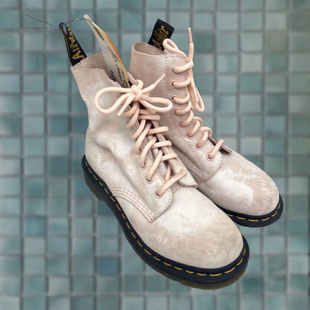 Dr. Martens VINTAGE Dr. Martens 1460 Boots Women Size 5 UK/EU 36 Pink Tie Dye Suede Punk Ankle Boots Size US 5 / IT 35 - 1 Thumbnail