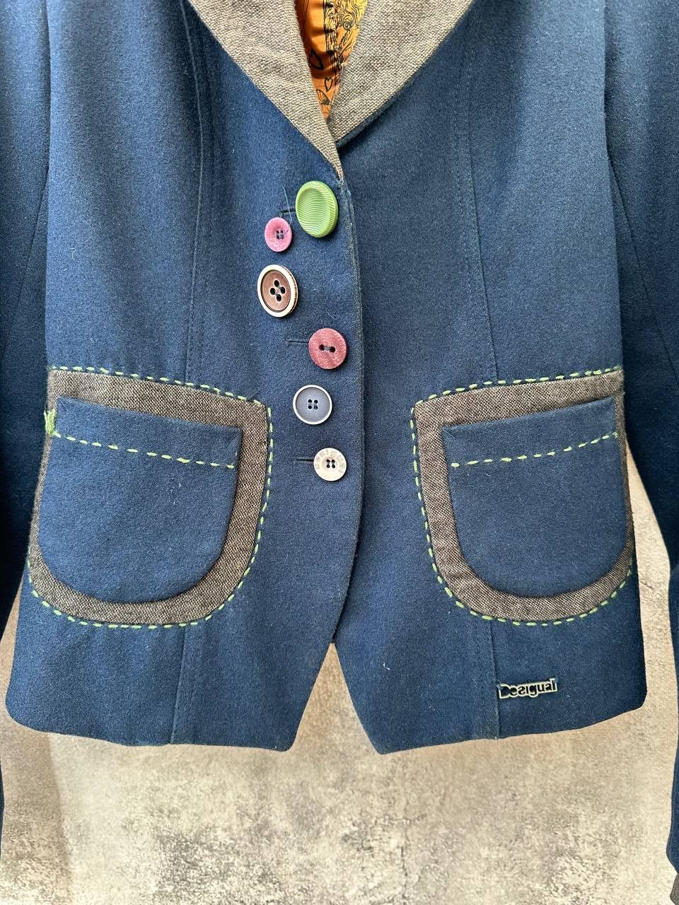 Desigual × Vintage Desigual Patchwork Wool Blazer Navy Blue with Graphic Lining Size XS / US 0-2 / IT 36-38 - 8 Thumbnail