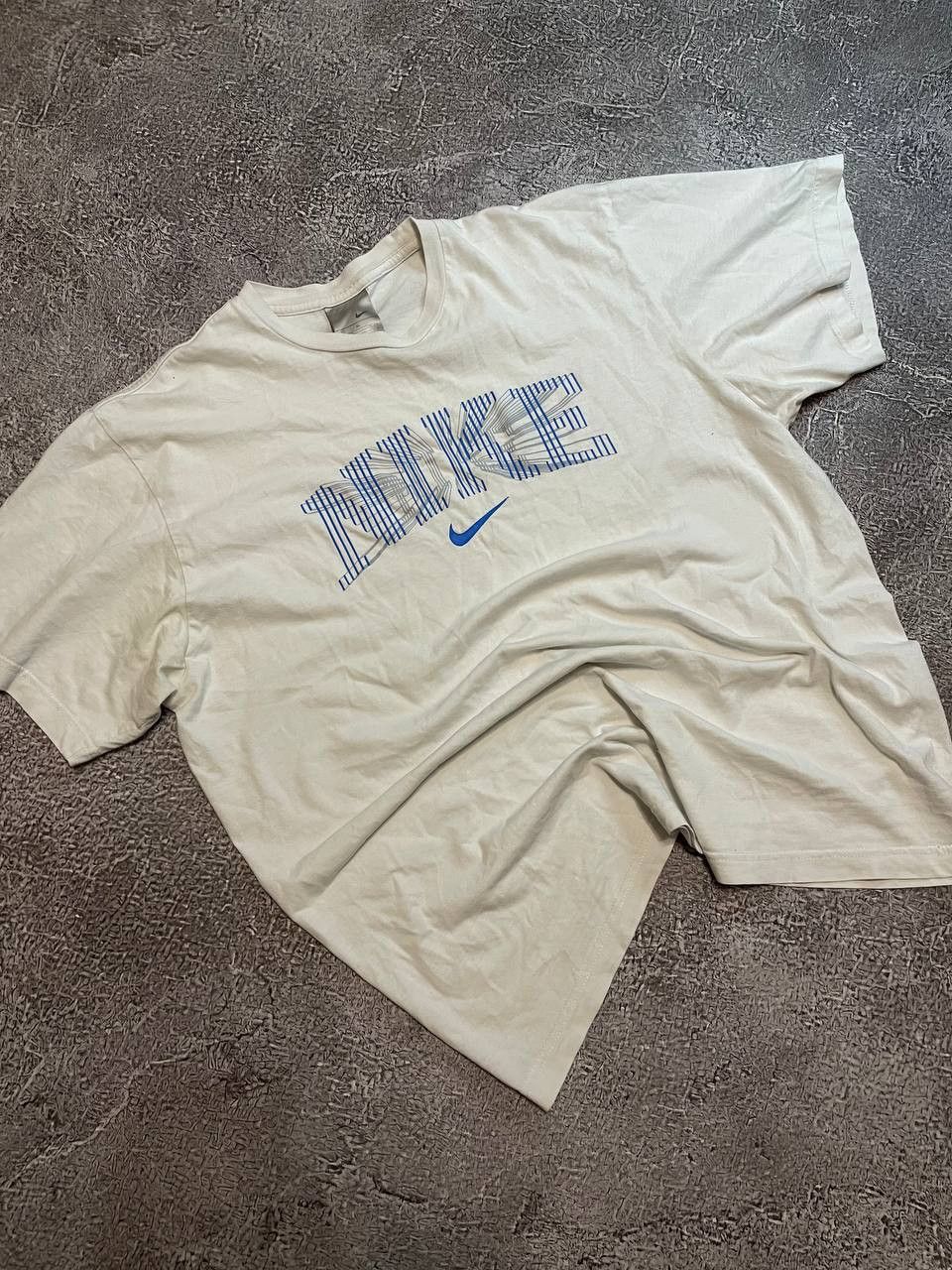 Nike Vintage Nike T-shirt with big logo Size US XL / EU 56 / 4 - 3 Thumbnail
