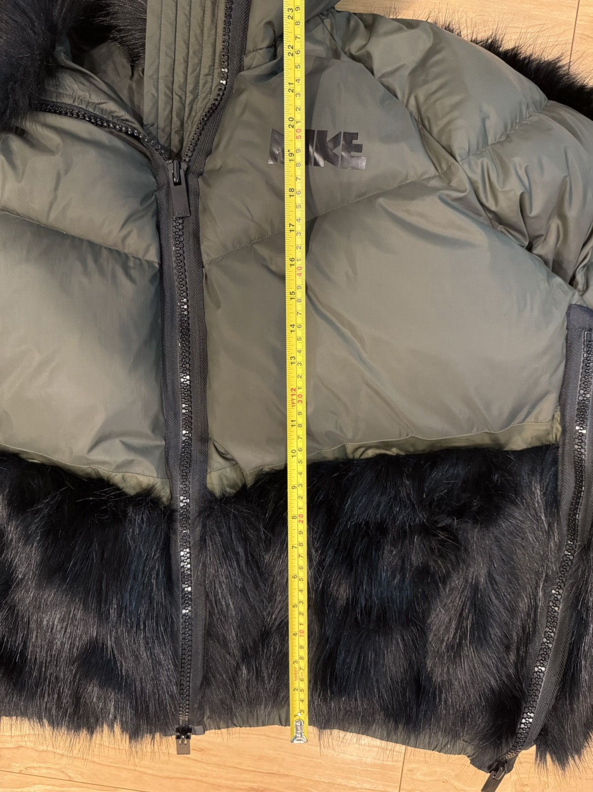 Nike × Sacai Nike x sacai Women’s Faux Fur Down Jacket – CT3267-355 XL Size XL / US 12-14 / IT 48-50 - 7 Thumbnail