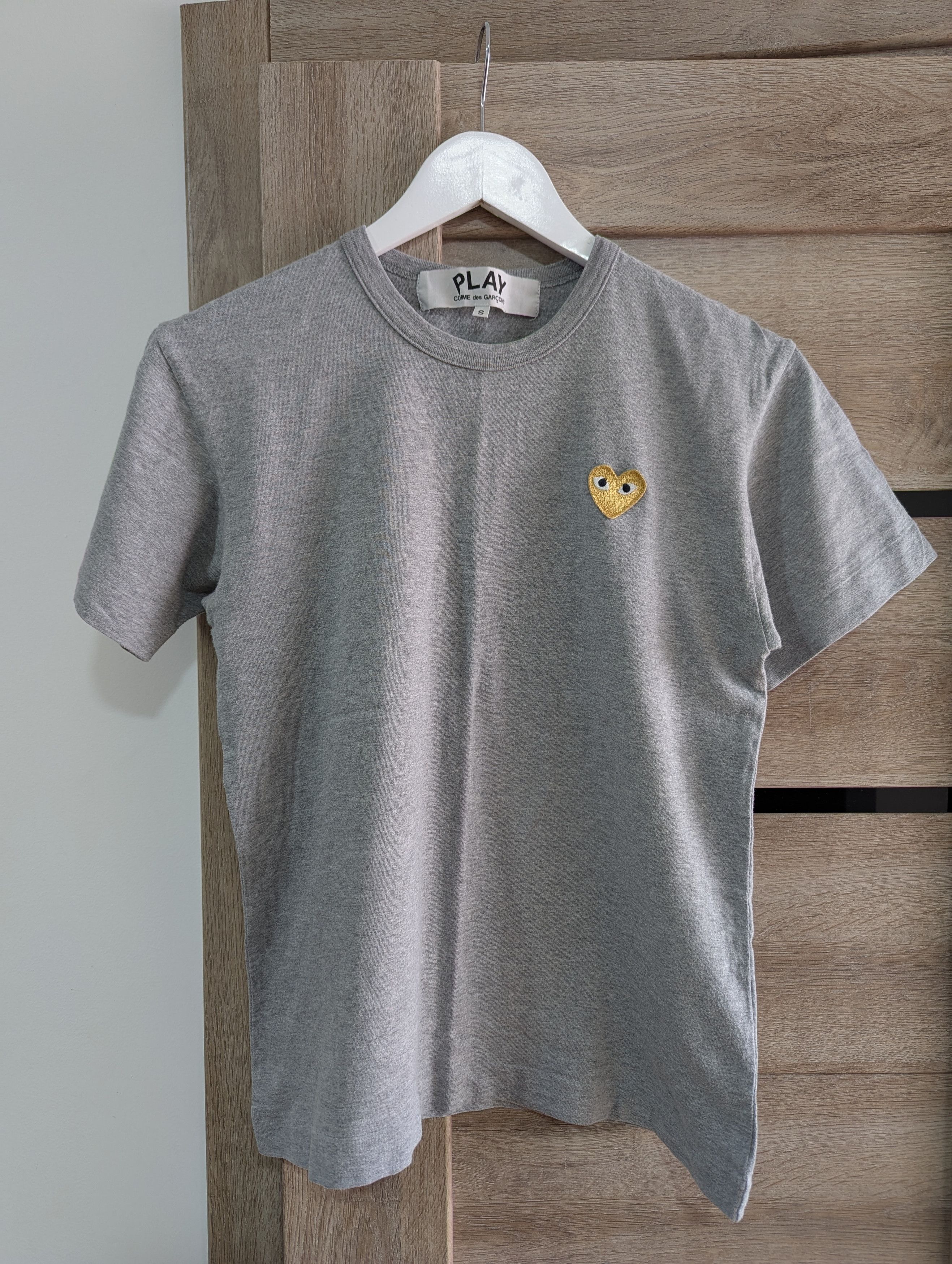 Comme des Garcons PLAY Comme Des Garcons Play T shirt Yellow Heart Size S / US 4 / IT 40 - 1 Thumbnail