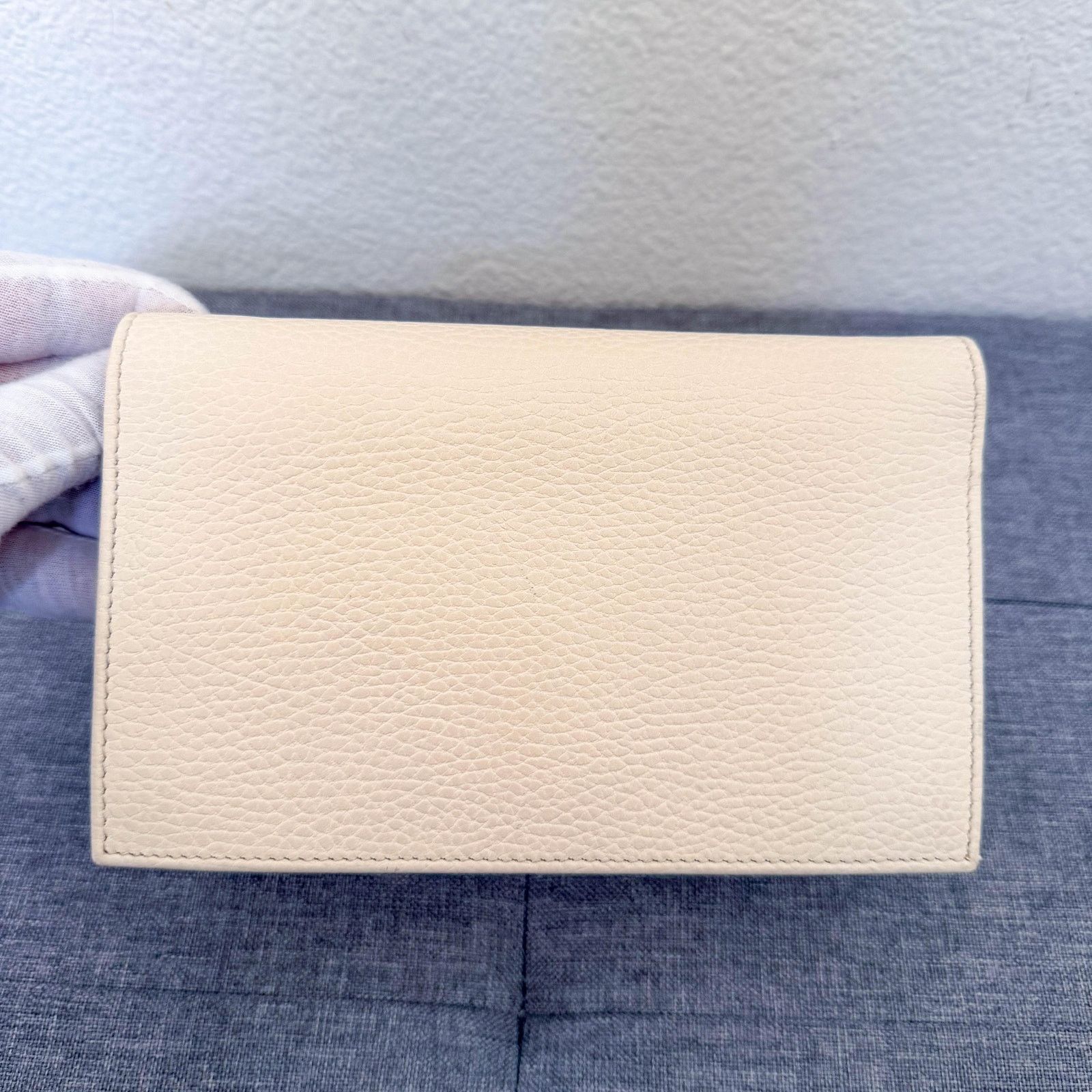 Gucci Gucci Interlocking G Beige Chain Crossbody Bag Size ONE SIZE - 5 Thumbnail