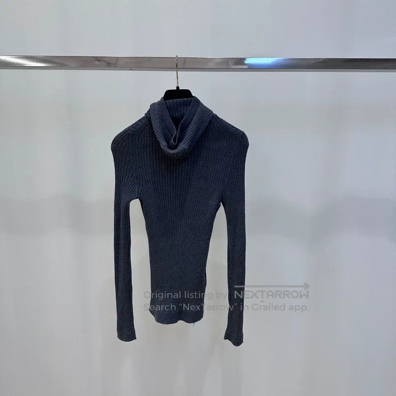 Other Miu Miu 40 Grey letter map hooded sweater in autumn and win Size M / US 6-8 / IT 42-44 - 4 Thumbnail
