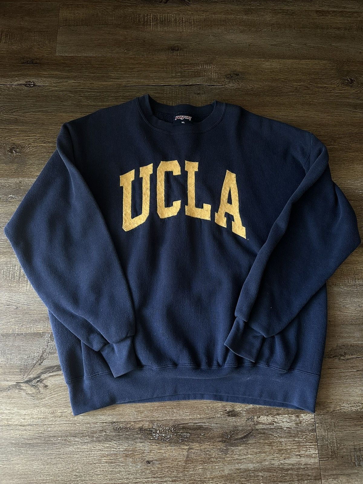 Vintage Vintage UCLA Crewneck Size US XL / EU 56 / 4 - 1 Thumbnail