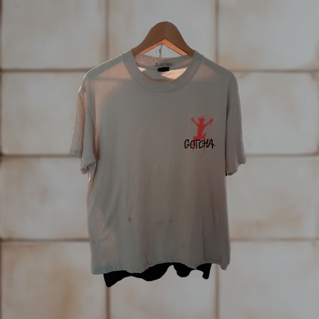 Gotcha VINTAGE Gotcha T-Shirt Shirt Mens White L Distressed Neon Graffiti USA 1987 80s Graffiti Design Made In USA Size US L / EU 52-54 / 3 - 1 Thumbnail