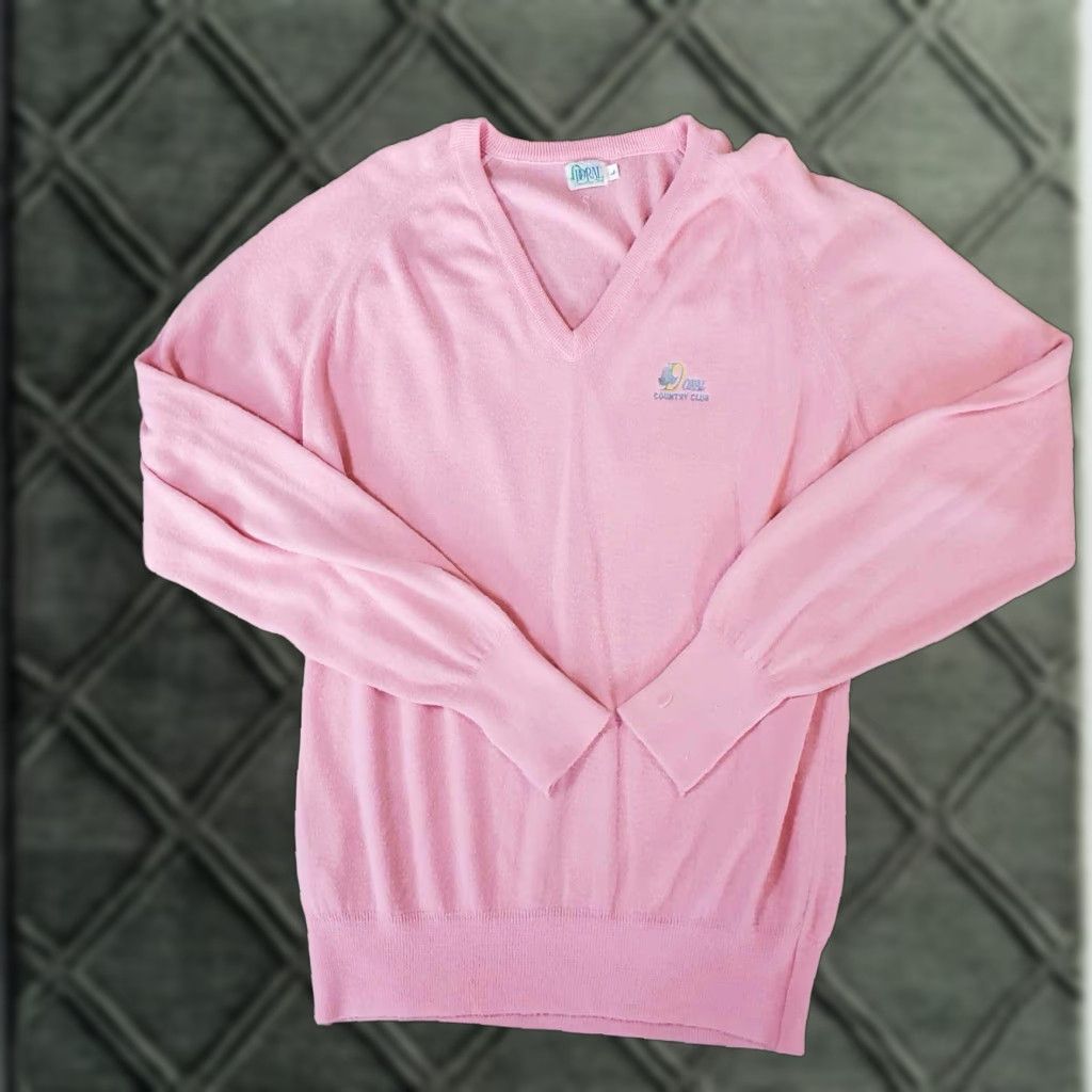 Vintage VINTAGE Doral Country Club Golf Sweater Unisex Adults L Pink Logo Knit Pullover V-Neck 80s 90s Classic Dad Golf Size US L / EU 52-54 / 3 - 1 Thumbnail