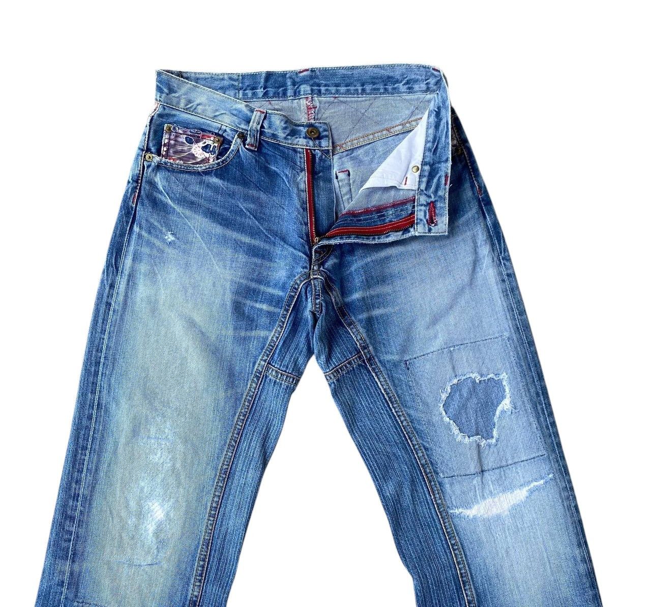 Eternal W29 EXTERNAL JAPAN DISTRESSED THUNDERSTORM MARK FADED BLUE Size US 30 / EU 46 - 11 Thumbnail