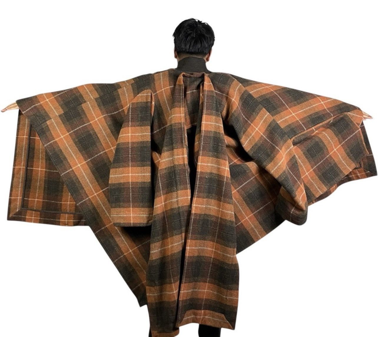 Vivienne Westwood Vivienne Westwood MAN 2-Way Convertible Cape Poncho Jacket Size US XL / EU 56 / 4 - 1 Thumbnail