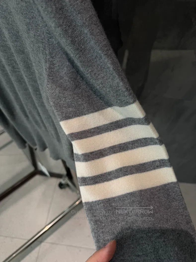 Thom Browne Thom Browne Medium gray cashmere crewneck Size US S / EU 44-46 / 1 - 5 Thumbnail