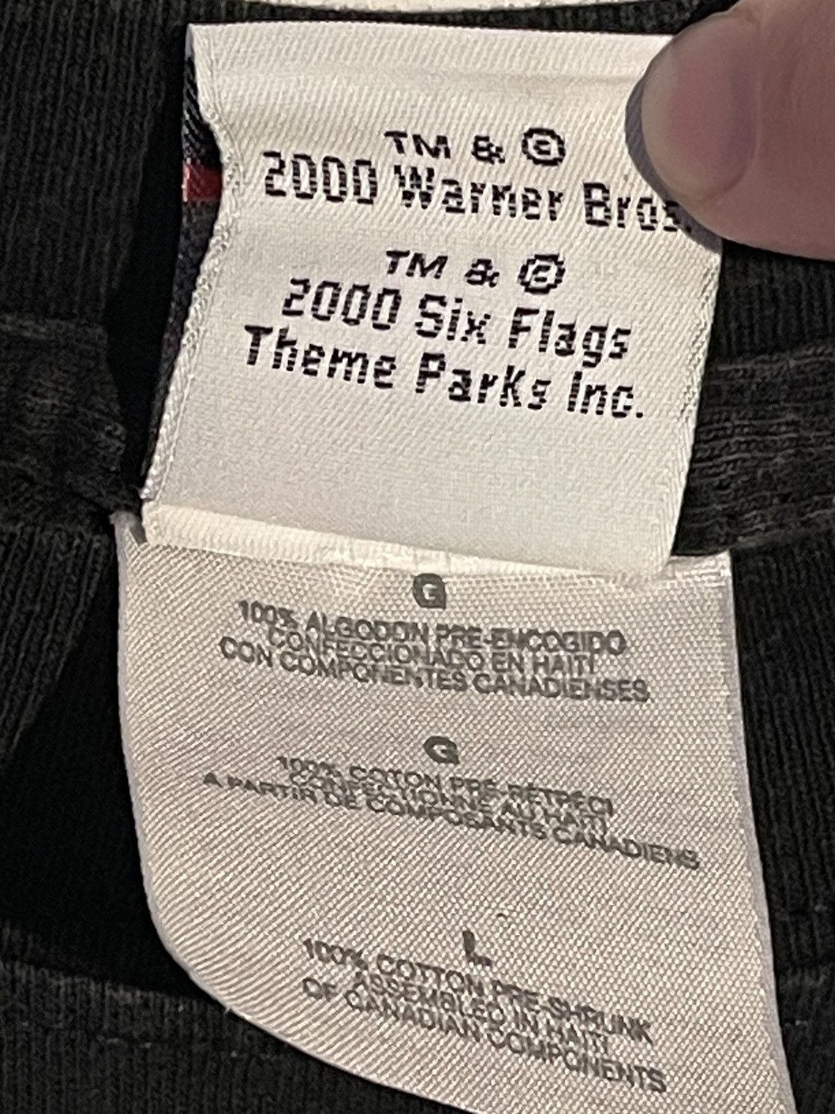 Vintage 2000 Marvin the Martian Six Flags Tshirt Size US L / EU 52-54 / 3 - 6 Thumbnail