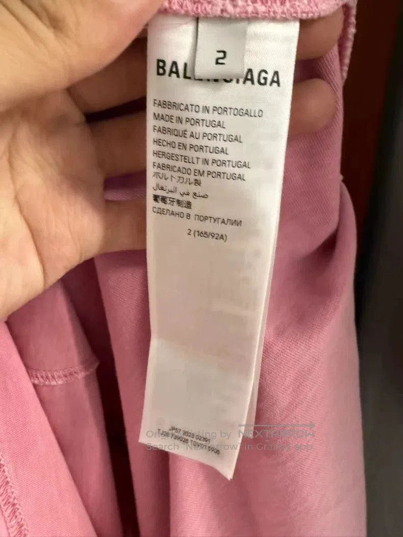 Balenciaga Balenciaga Pink Eiffel Tower Short Sleeve . Size M / US 6-8 / IT 42-44 - 4 Thumbnail