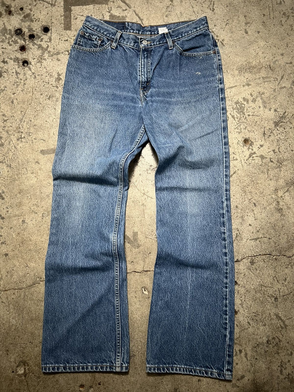 Levi's Vintage y2k 32x32 Levi’s boot cut paint splatter jeans Size US 32 / EU 48 - 2 Thumbnail