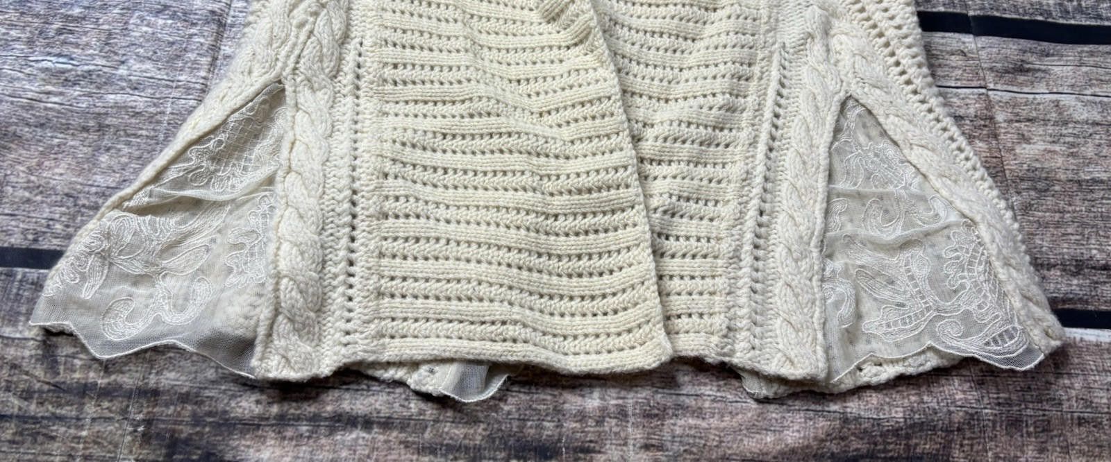 Anthropologie Guinevere Anthropologie Womens S Ivory Lambswool Cashmere Size S / US 4 / IT 40 - 5 Thumbnail