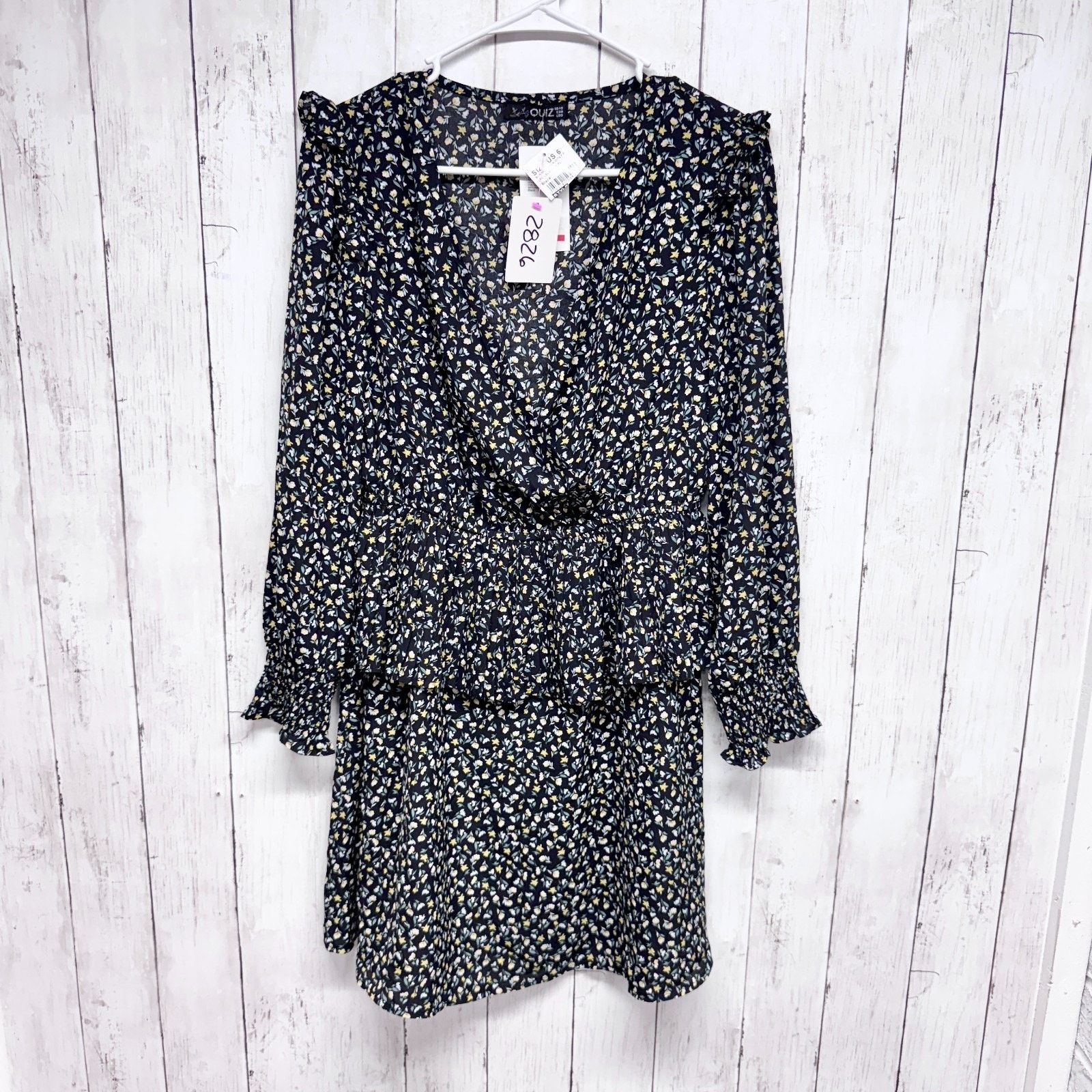 Other New Quiz Dress Size 6 Floral V-Neck Ruffle Smocked Mini Size M / US 6-8 / IT 42-44 - 1 Thumbnail