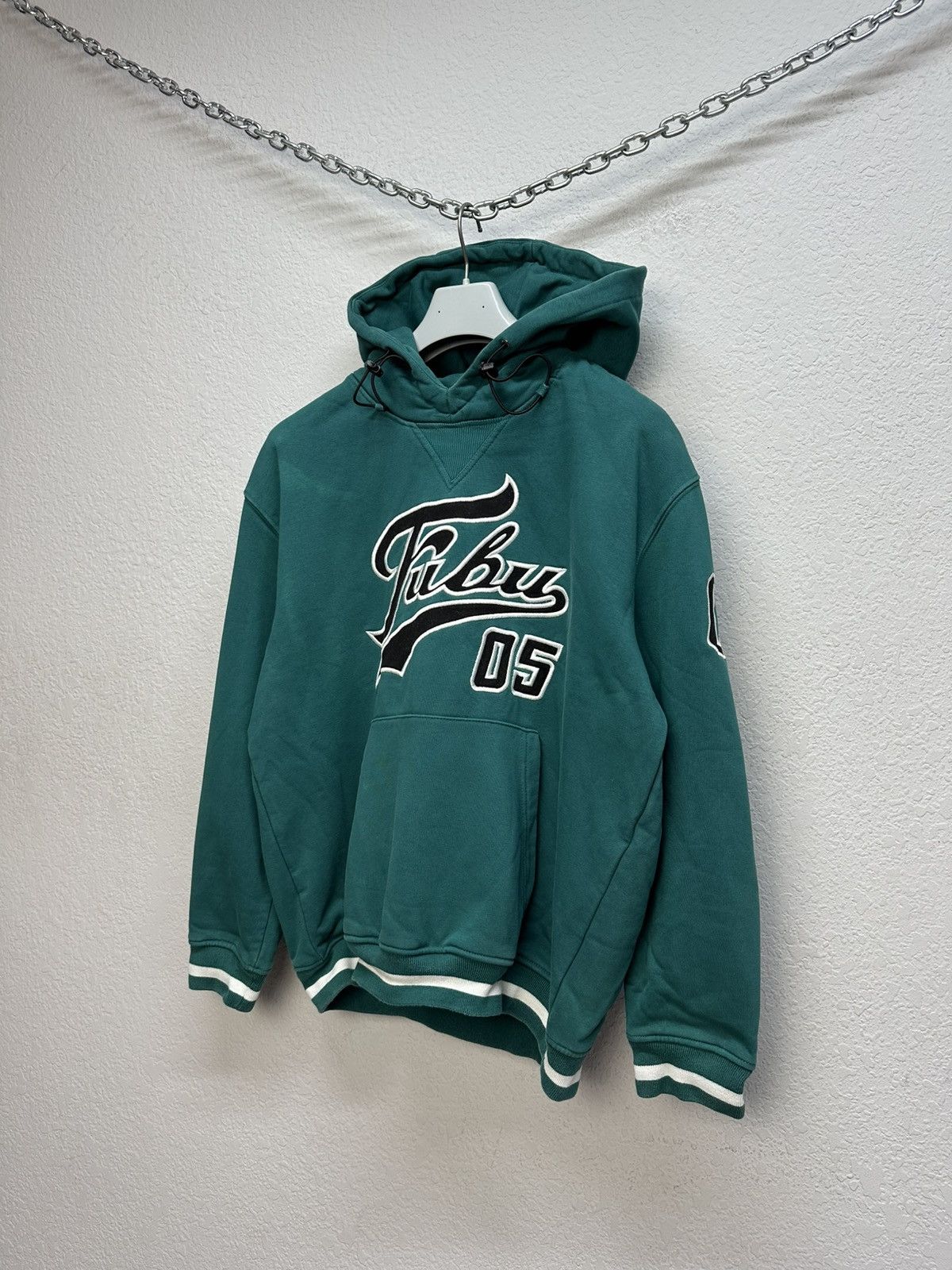 Fubu Vintage Fubu 05 Hoodie Embroidered Big Logo Rap Y2K Skater Size US M / EU 48-50 / 2 - 3 Thumbnail