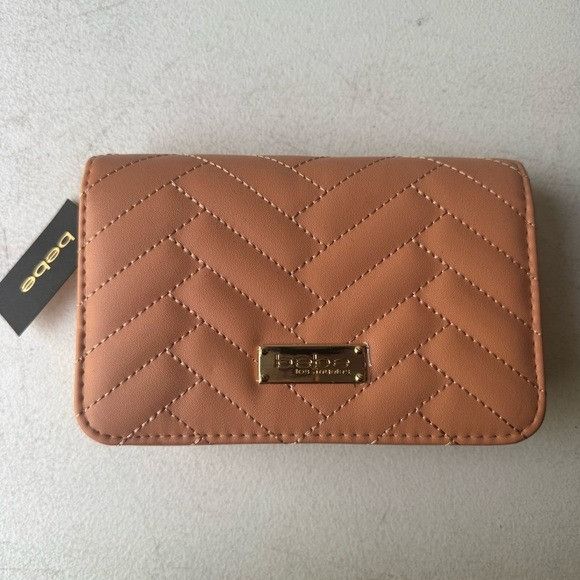 NWT BEBE SOPHIA CROSSBODY SMALL NUDE