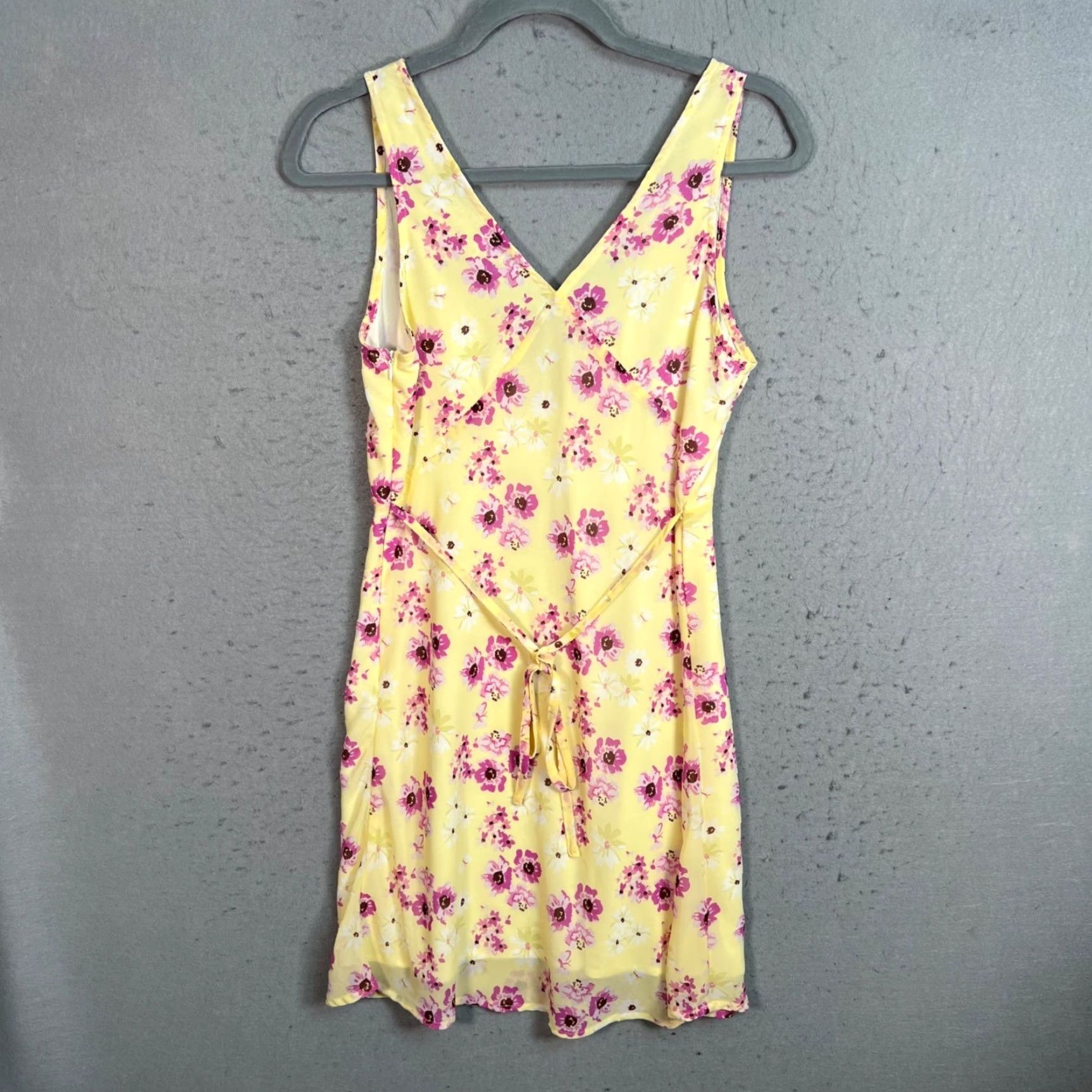 PRINCESS POLLY VINTAGE Princess Polly Womens Yellow Floral Sleeveless V-Neck Tie-Back Mini Dress Size M / US 6-8 / IT 42-44 - 2 Thumbnail
