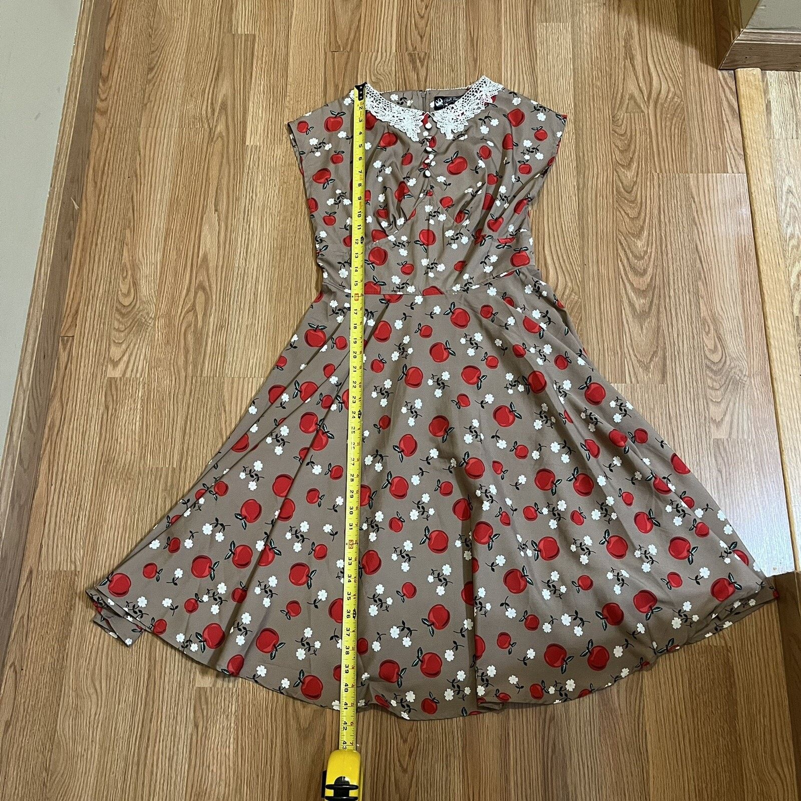 Other Hell Bunny Vixen Dress NWT Sz M Apple Print Swing Dress Size M / US 6-8 / IT 42-44 - 11 Thumbnail