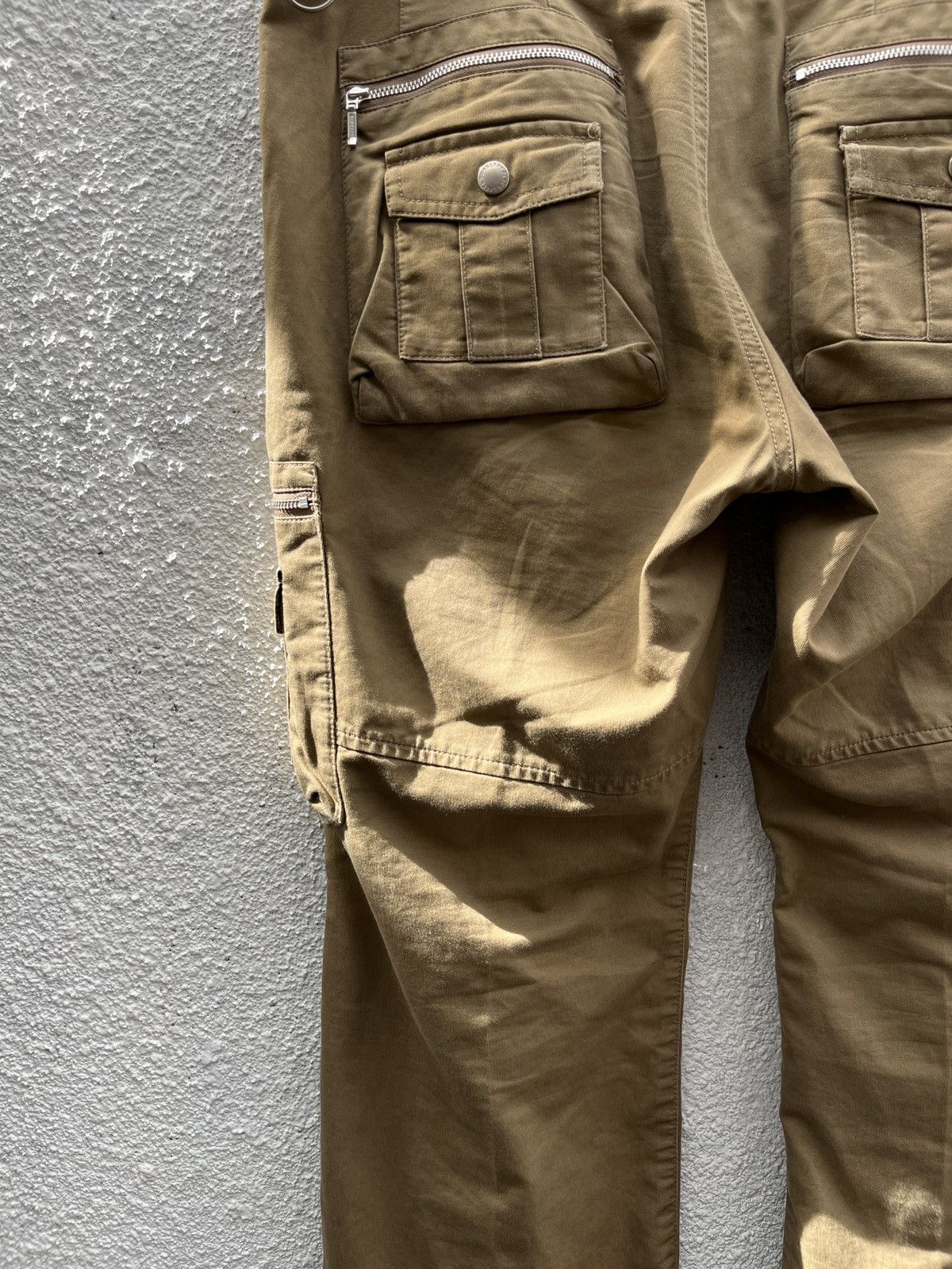 Burberry Burberry Black Label Cargo Pants Size US 34 / EU 50 - 8 Thumbnail