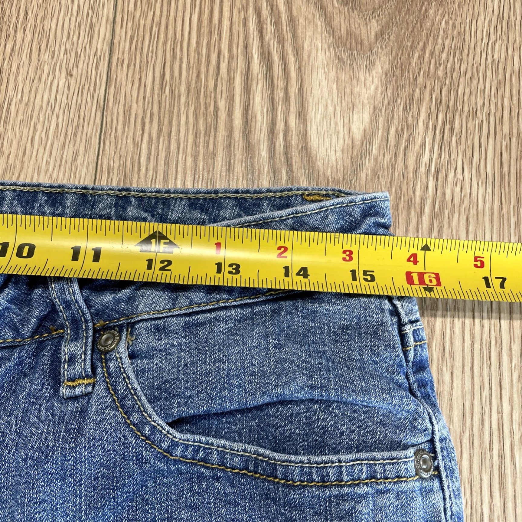 Vintage VINTAGE St. John's Bay Women's Jeans Size 8 Medium Wash Blue Straight Leg Stretch Denim Pants Adult Size 30" / US 8 / IT 44 - 5 Thumbnail