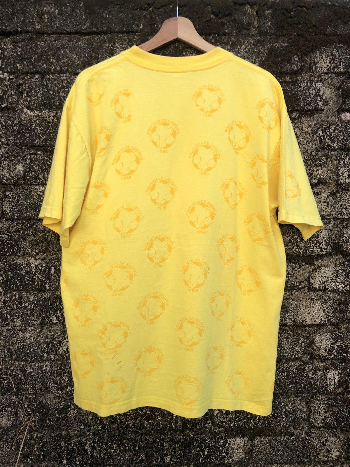 Vintage Vintage 90s Barcelona Marathon FullPrint Tshirt Size US L / EU 52-54 / 3 - 2 Thumbnail