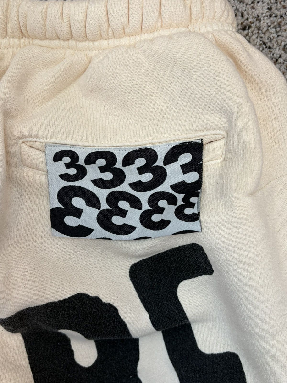 Fear of God × RRR-123 Fear of God x RRR123 Sweatpants Size US 32 / EU 48 - 4 Thumbnail