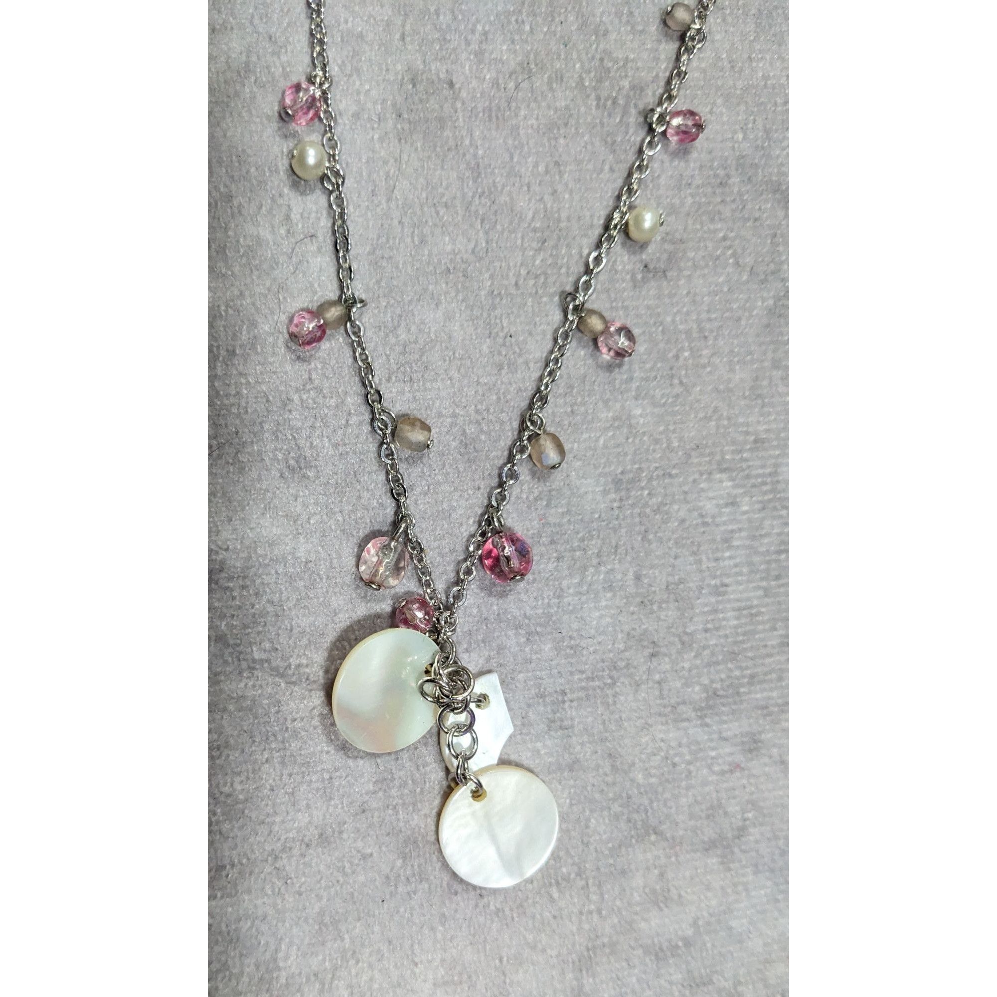 Other Cookie Lee Coquette Beaded Shell Necklace Size ONE SIZE - 9 Thumbnail