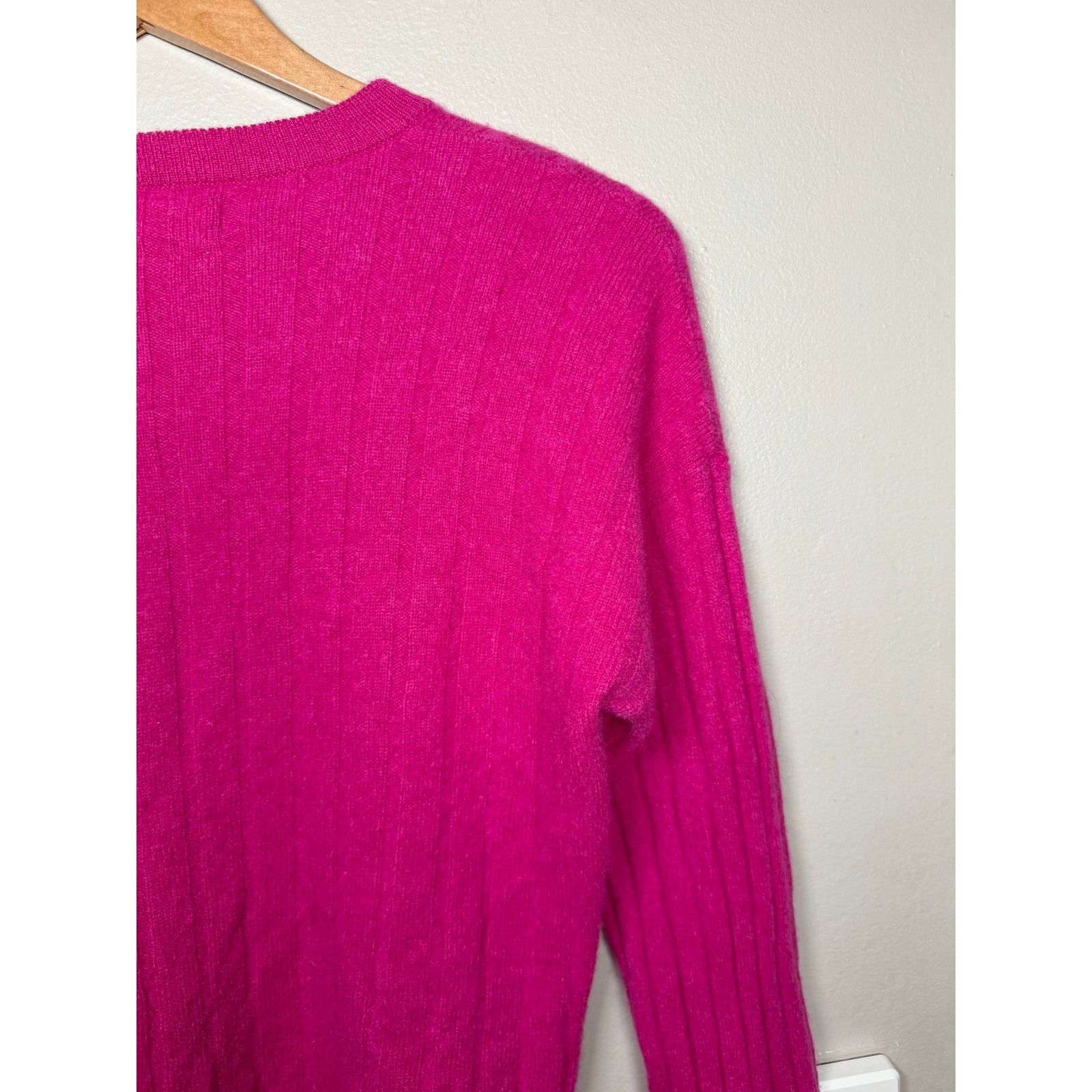 NAADAM NWOT Naadam Lightweight Cashmere Ribbed Cropped Sweater S Size S / US 4 / IT 40 - 9 Thumbnail