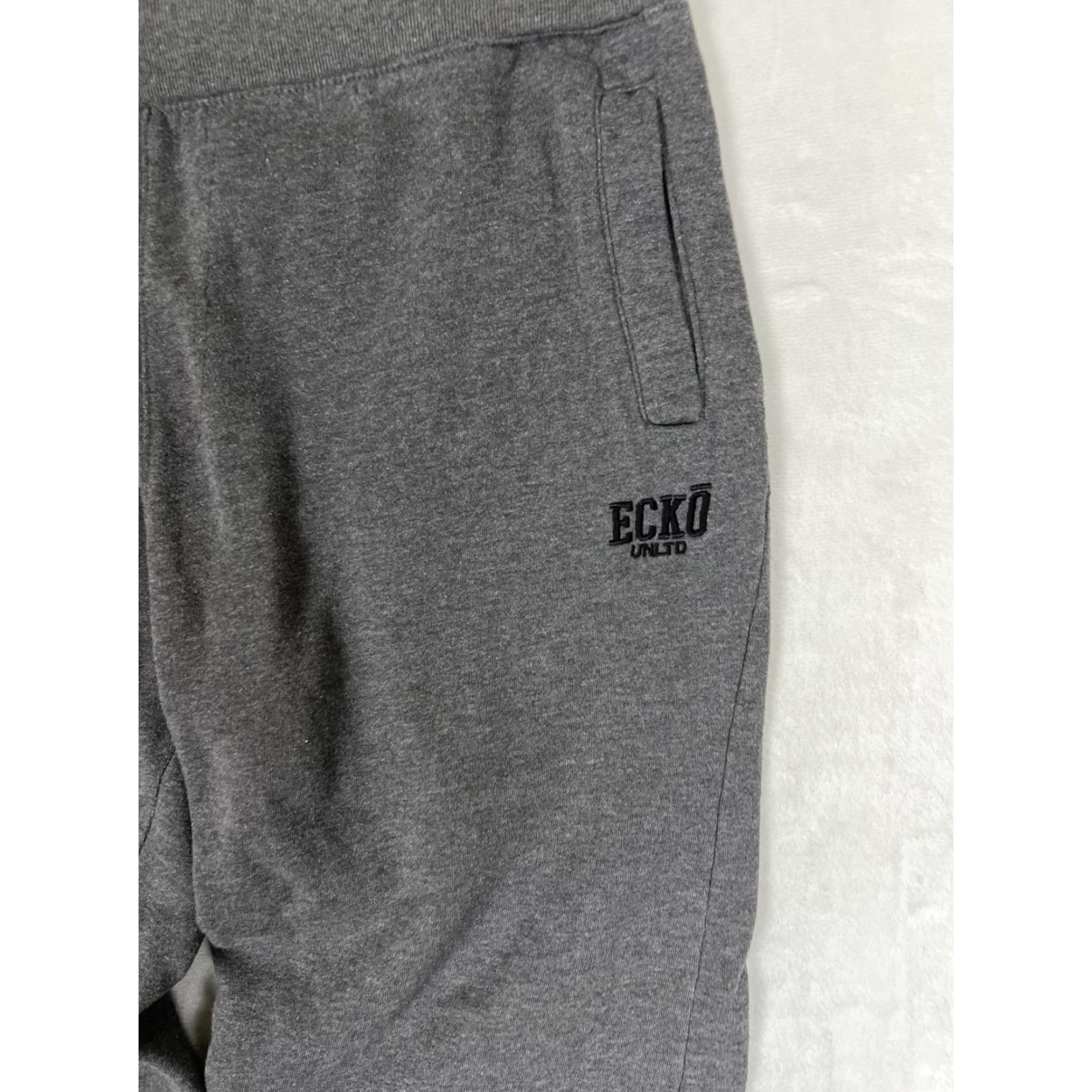 Ecko Unltd. VINTAGE Ecko Unltd Sweatpants Mens XL Fleece Jogger Pants Gray Cuff Relaxed Fit Elastic Waist Pockets Drawstring 28 In Inseam Size US 36 / EU 52 - 2 Thumbnail