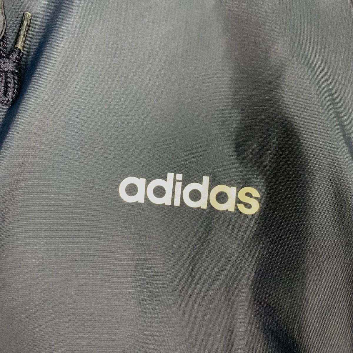 Adidas 90's ADIDAS Windbreaker Jacket #0936-C42 Size US L / EU 52-54 / 3 - 19 Thumbnail