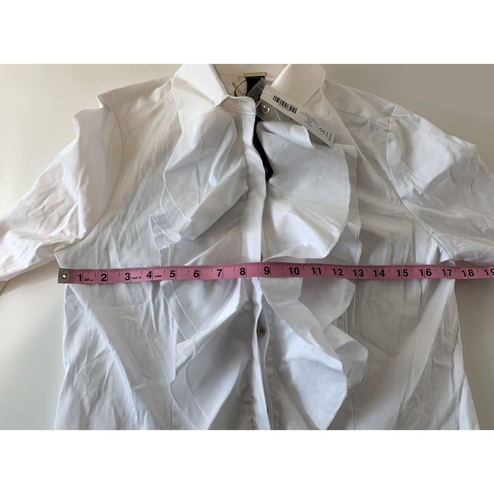 Vintage Chico's Black Label Solid White Ruffle Long Sleeve Top Womens 0P White Button-Up Petite NWT Size XS / US 0-2 / IT 36-38 - 5 Thumbnail