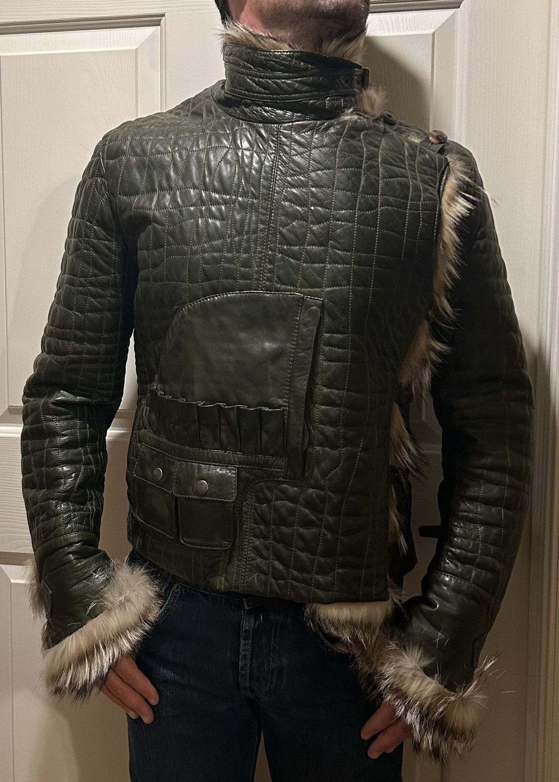 Roberto Cavalli × Vintage ONE OF A KIND RUNWAY 2005 Leather Coyote Fur jacket Size US S / EU 44-46 / 1 - 4 Thumbnail