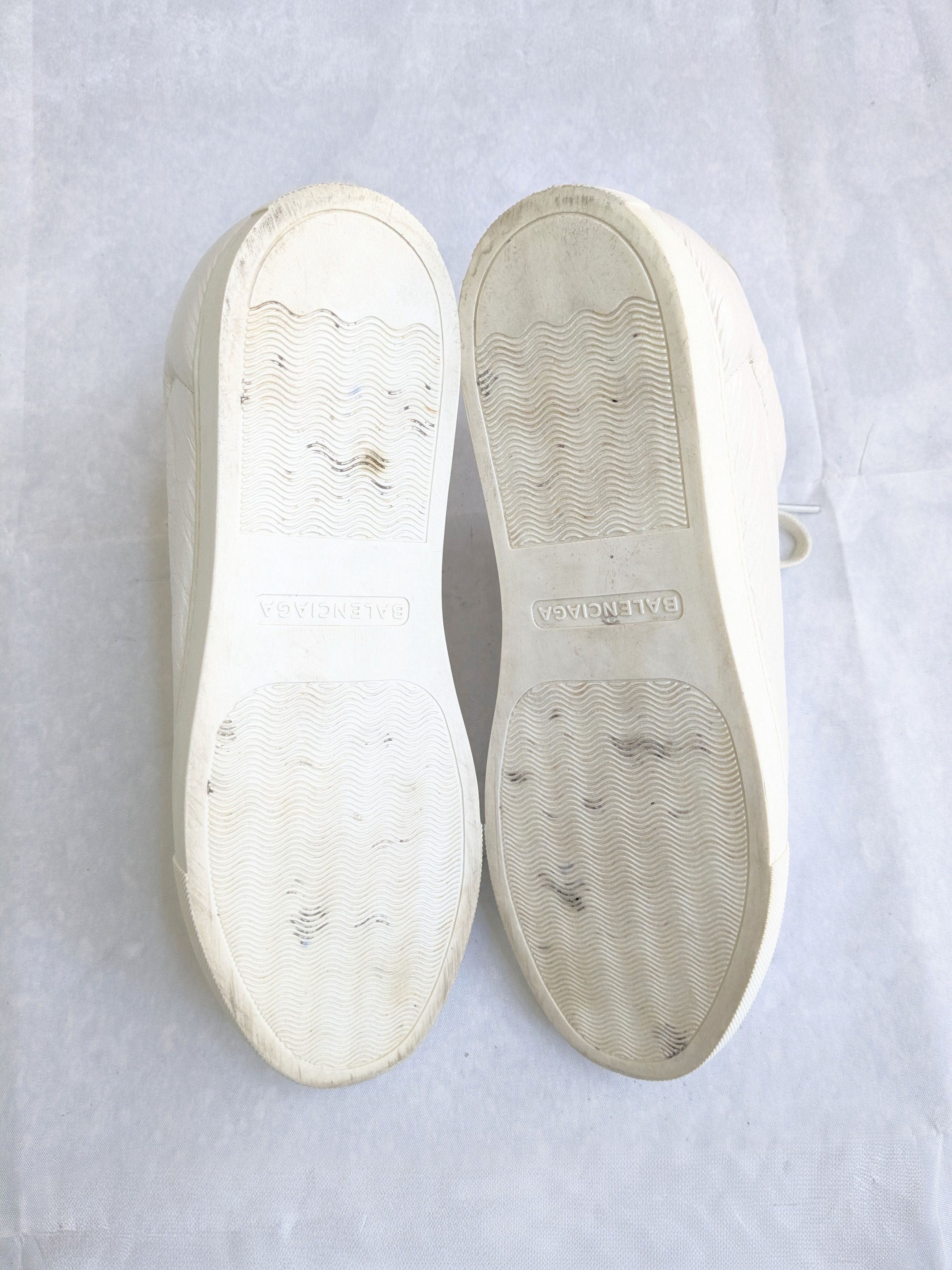 Balenciaga Arena White 8 Low Tops Leather