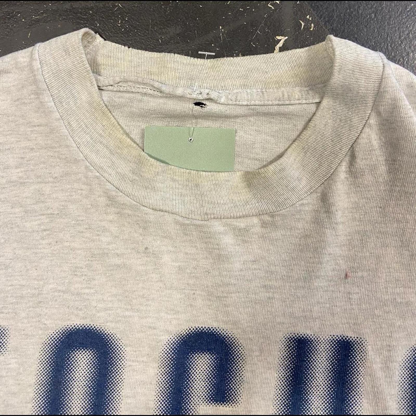 Vintage Vintage 90s Kennedy Space Station NASA Tee Size US L / EU 52-54 / 3 - 5 Thumbnail