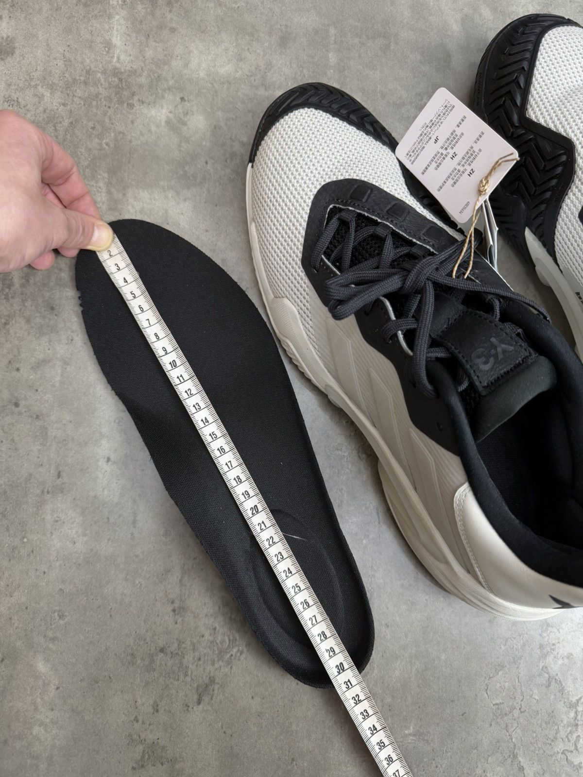Y-3 Adidas Y-3 Barricade 13 Tennis Orbit Grey/Black Size US 12.5 Size US 12.5 / EU 45-46 - 10 Thumbnail