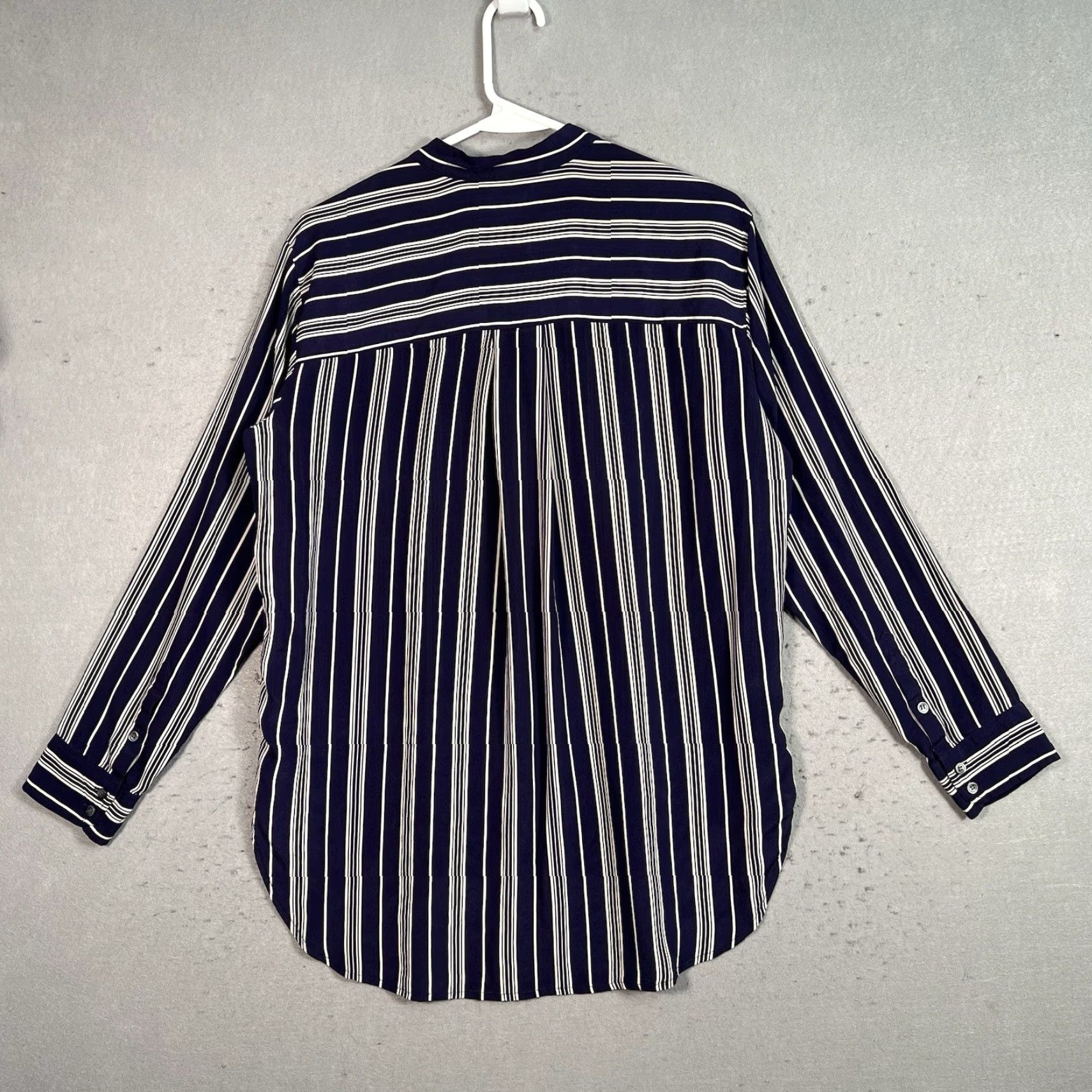 Madewell Madewell Striped Button Collar Shirt Womens Medium Blue Long Sleeve Size M / US 6-8 / IT 42-44 - 5 Thumbnail