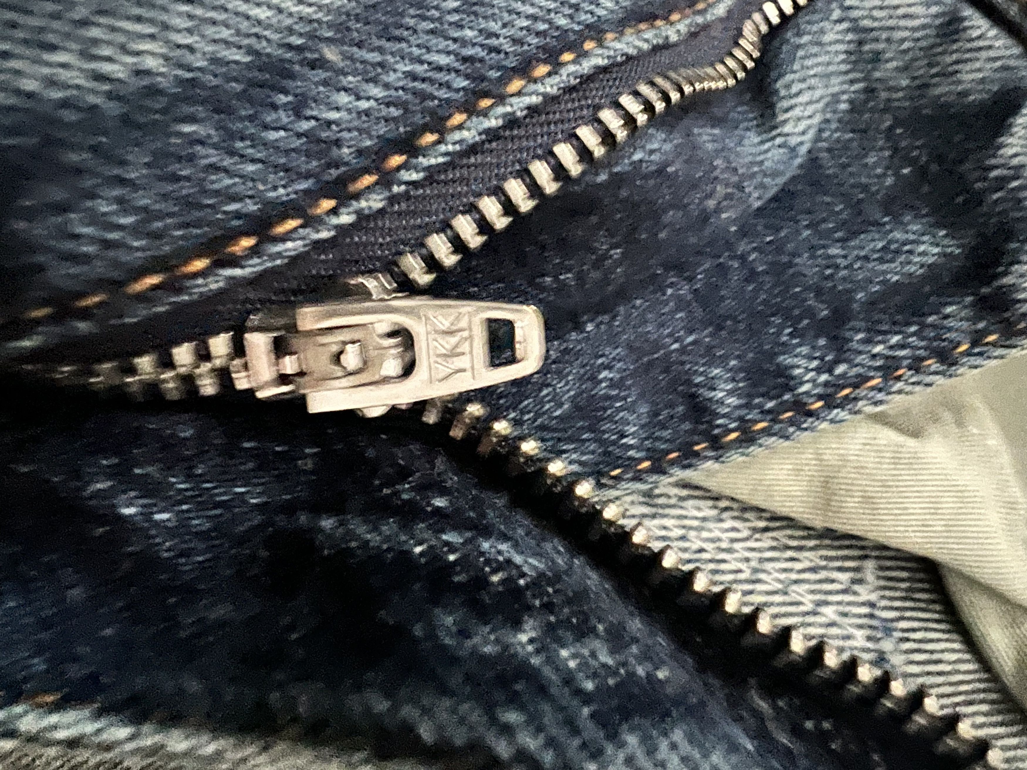 Givenchy BNWT Matthew Williams Jeans Distressed Moleskin Size US 32 / EU 48 - 23 Thumbnail