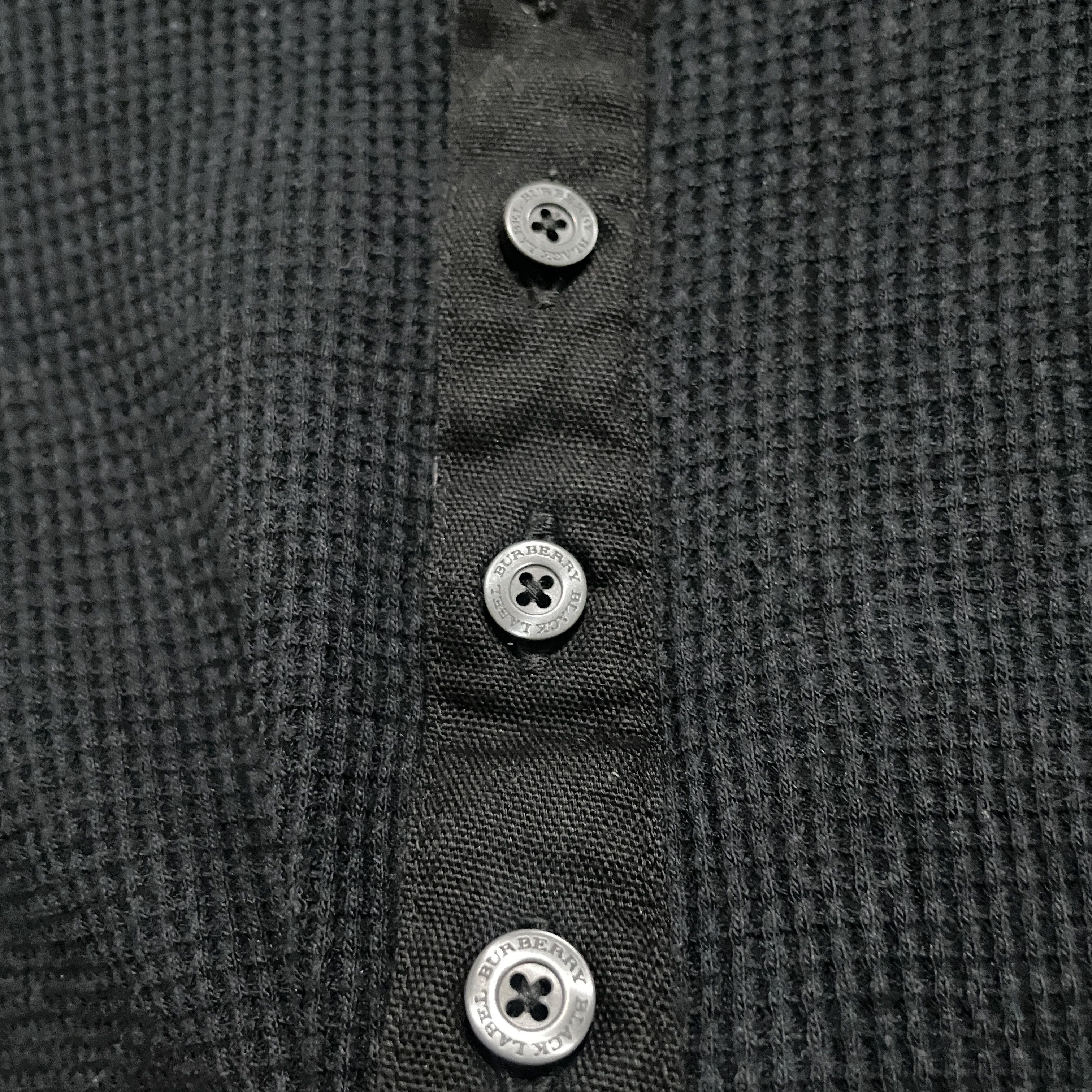 Burberry Vintage Burberry Black Label Thermal Short Sleeve Henley Size US L / EU 52-54 / 3 - 3 Thumbnail