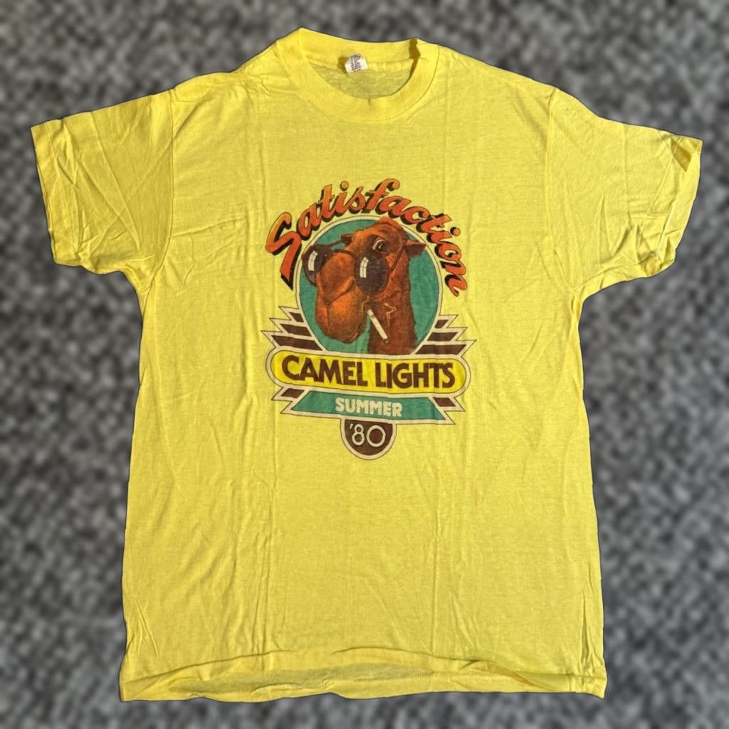 Hanes VINTAGE Hanes Camel Lights T-Shirt 1980s Deadstock W/ Bag Yellow L Men Short Sleeve Crew Neck 80s Advertising Racing Cars Motorcycle Sunmer Size US L / EU 52-54 / 3 - 1 Thumbnail