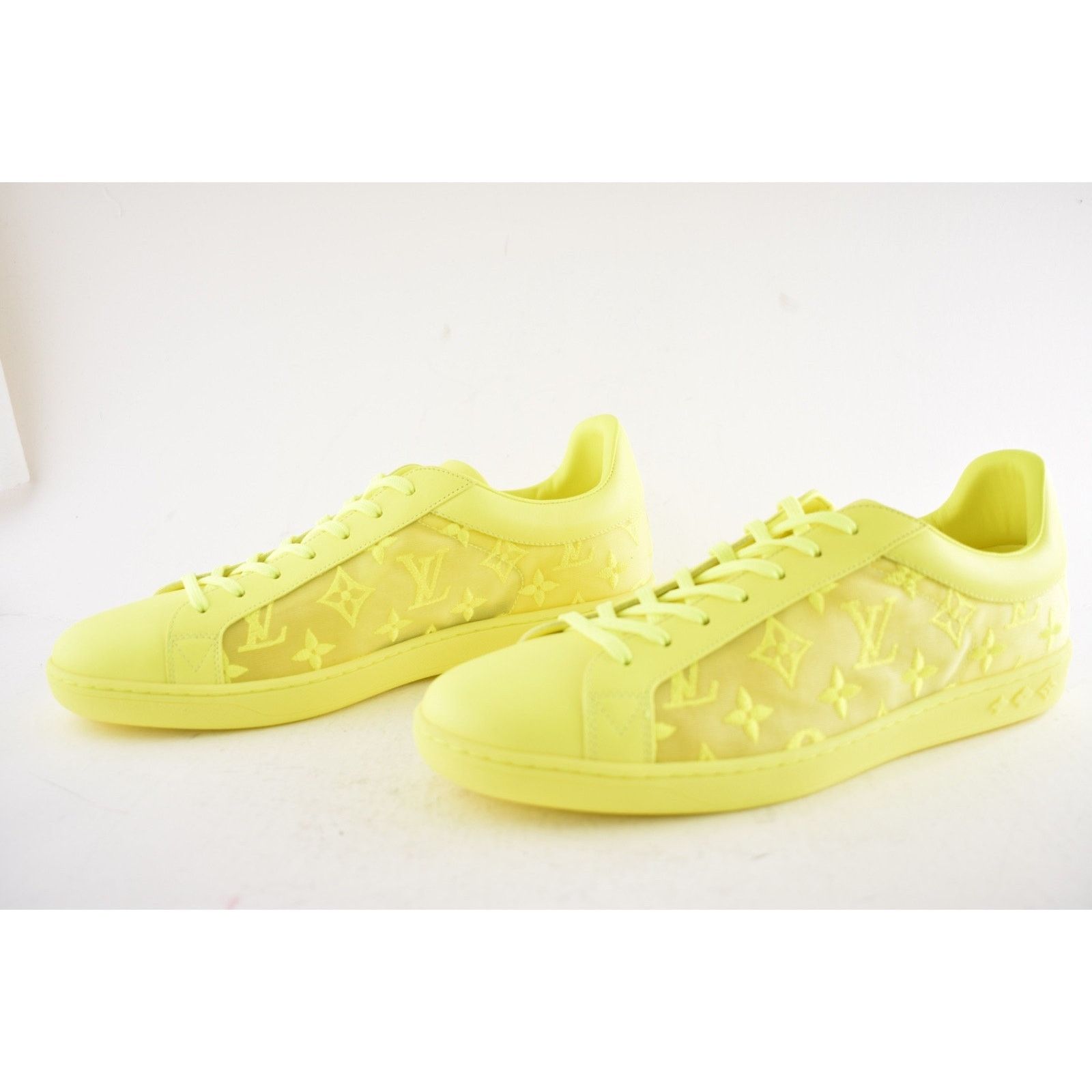 Louis Vuitton Louis Vuitton Luxembourg Tattoo Yellow Monogram LV Low Size US 9 / EU 42 - 11 Thumbnail