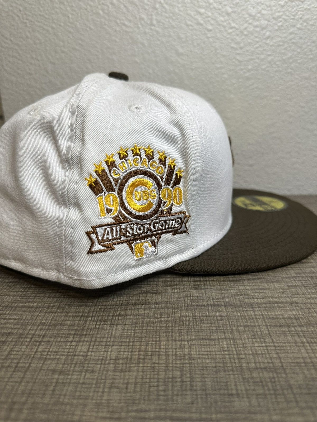 New Era Chicago Cubs Kanye West College Drop Out RARE SOLD OUT Size ONE SIZE - 2 Thumbnail