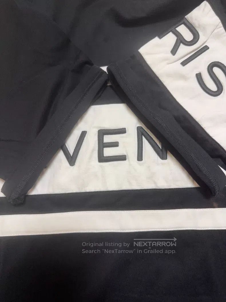 Givenchy Givenchy Black and White Striped Letter Logo Short Sleeve Size US XL / EU 56 / 4 - 5 Thumbnail