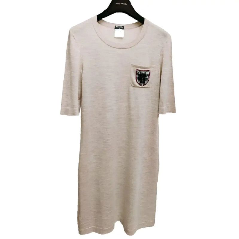 Chanel Chanel Wool Logo Dress in Beige 0089 Size M / US 6-8 / IT 42-44 - 1 Thumbnail
