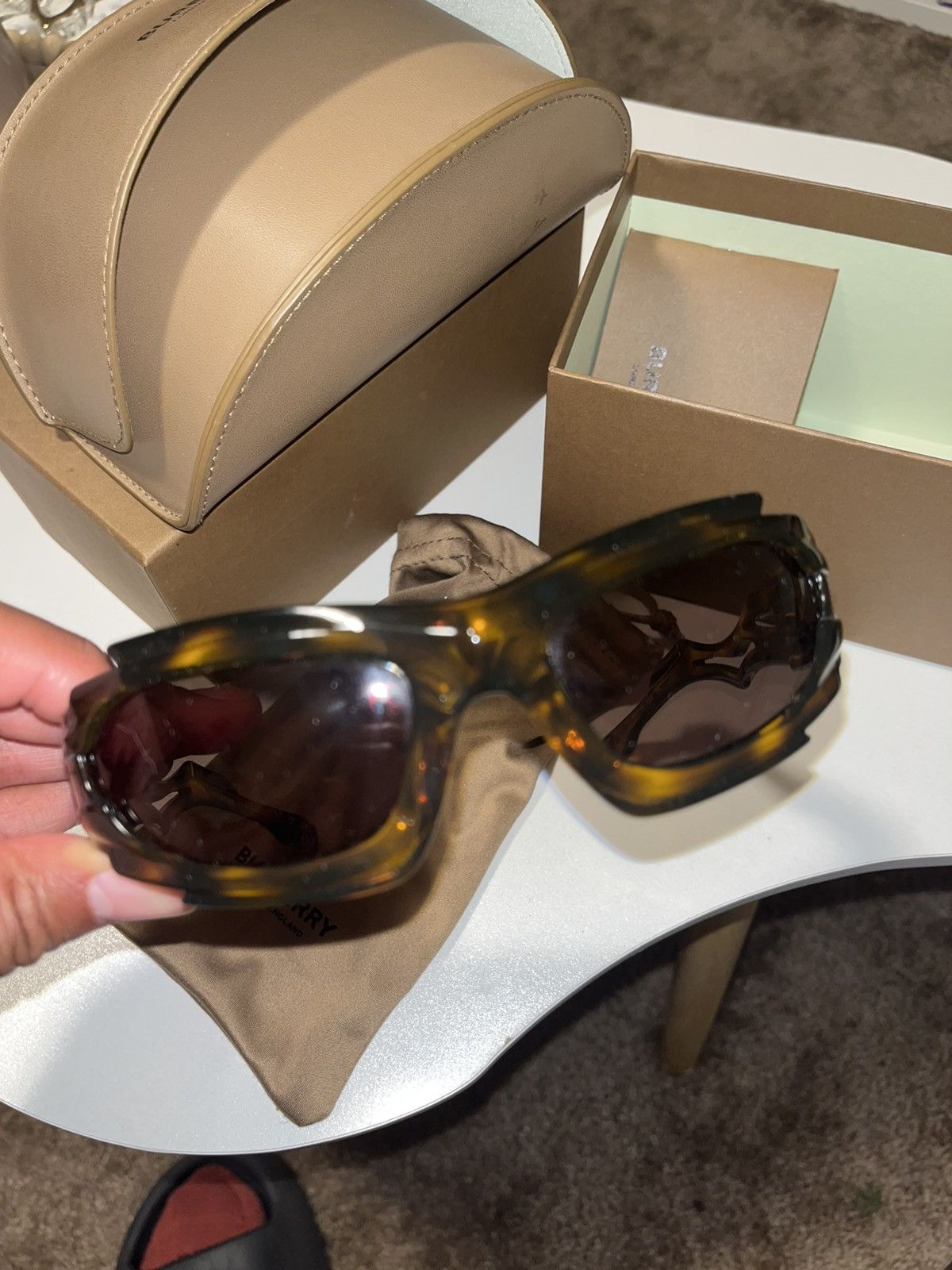 Burberry Burberry Marlowe Sunglasses BE4384 Size ONE SIZE - 2 Thumbnail