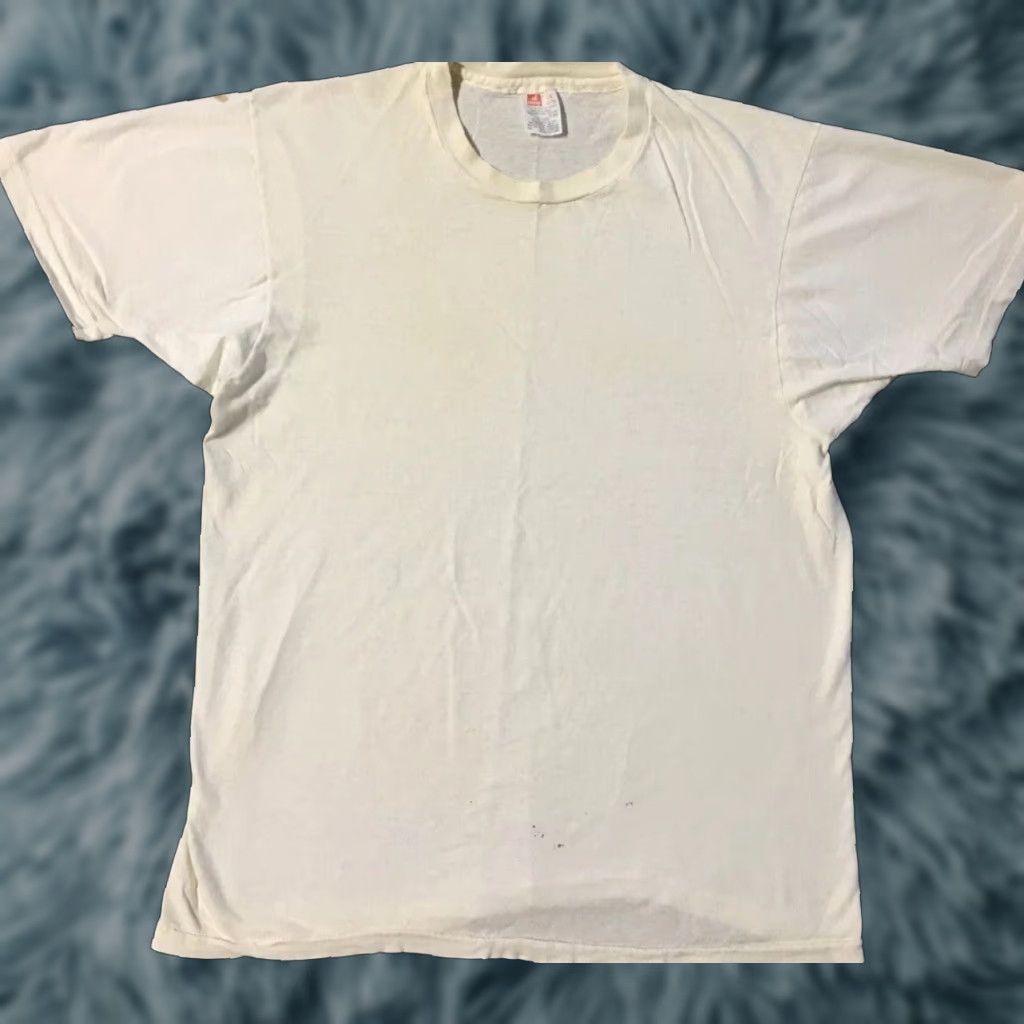 Hanes VINTAGE Hanes 80s 90s Shirt S Grunge Biker Punk Skate Surf Trucker Distressed White Mens Short Sleeve T-Shirt Streetwear 90s Size US S / EU 44-46 / 1 - 1 Thumbnail