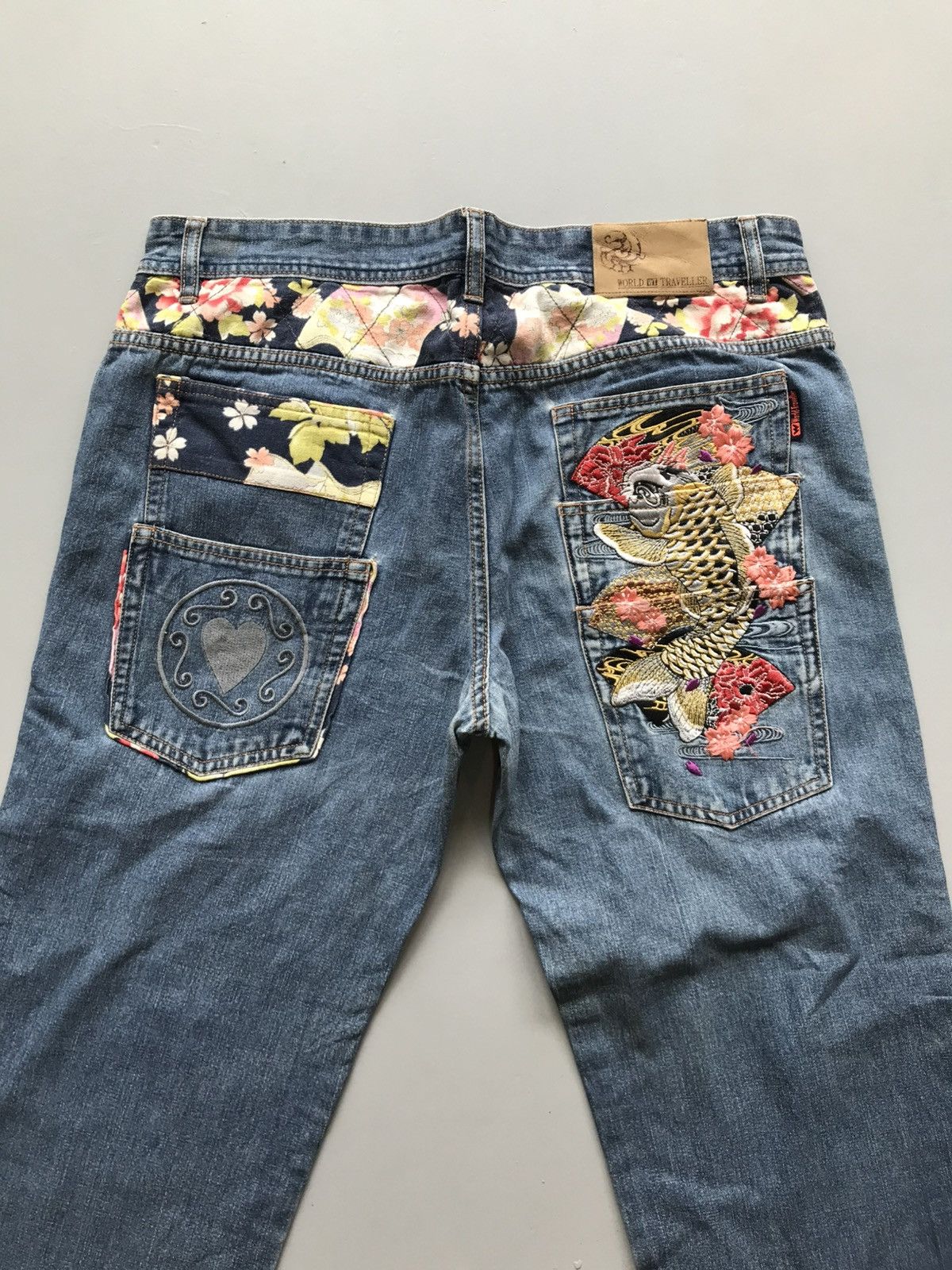Japanese Brand Vintage world traveller koi fish embroidered denim Size US 38 / EU 54 - 4 Thumbnail